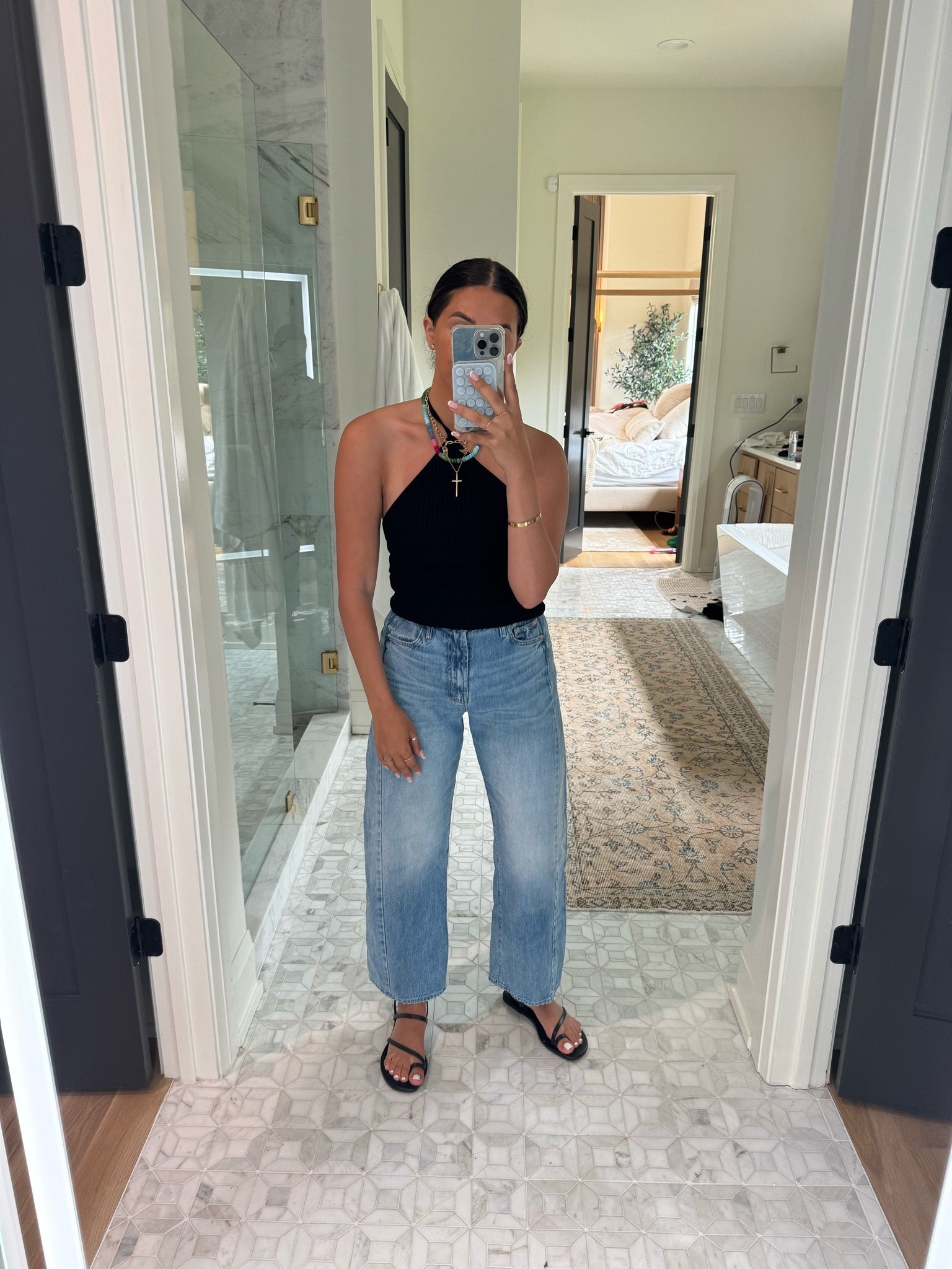 Top: small

Top on sale for $15!! Looks Lux and thick sweater quality 
