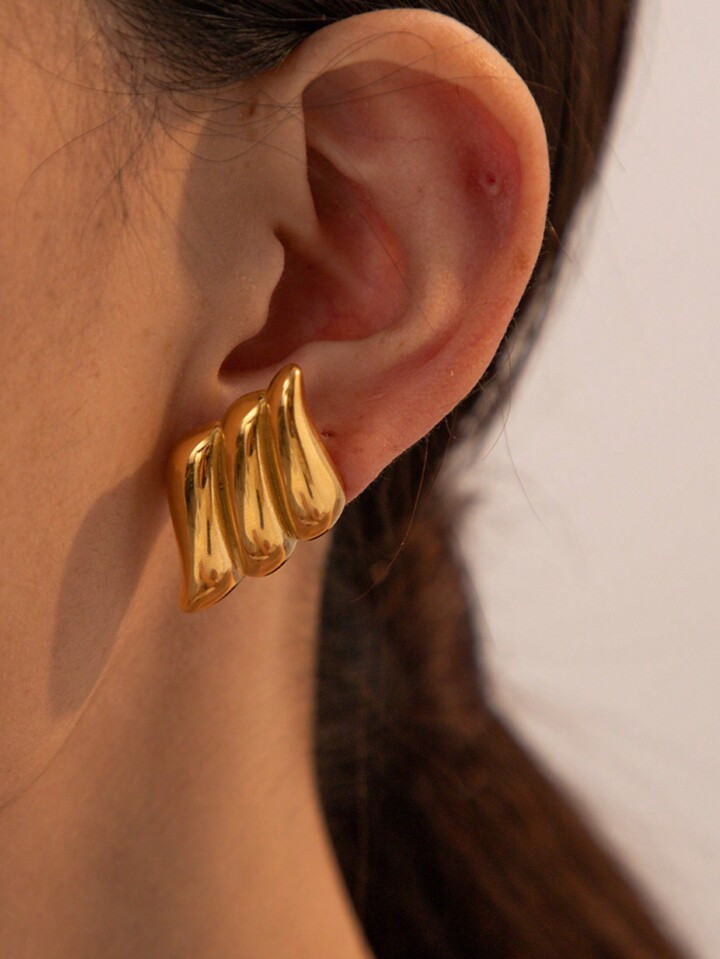 Uworld 1pc Antique Vintage 18k Gold Plated Ear Clip, Gold-Tone Angel Wing Design Earrings | SHEIN