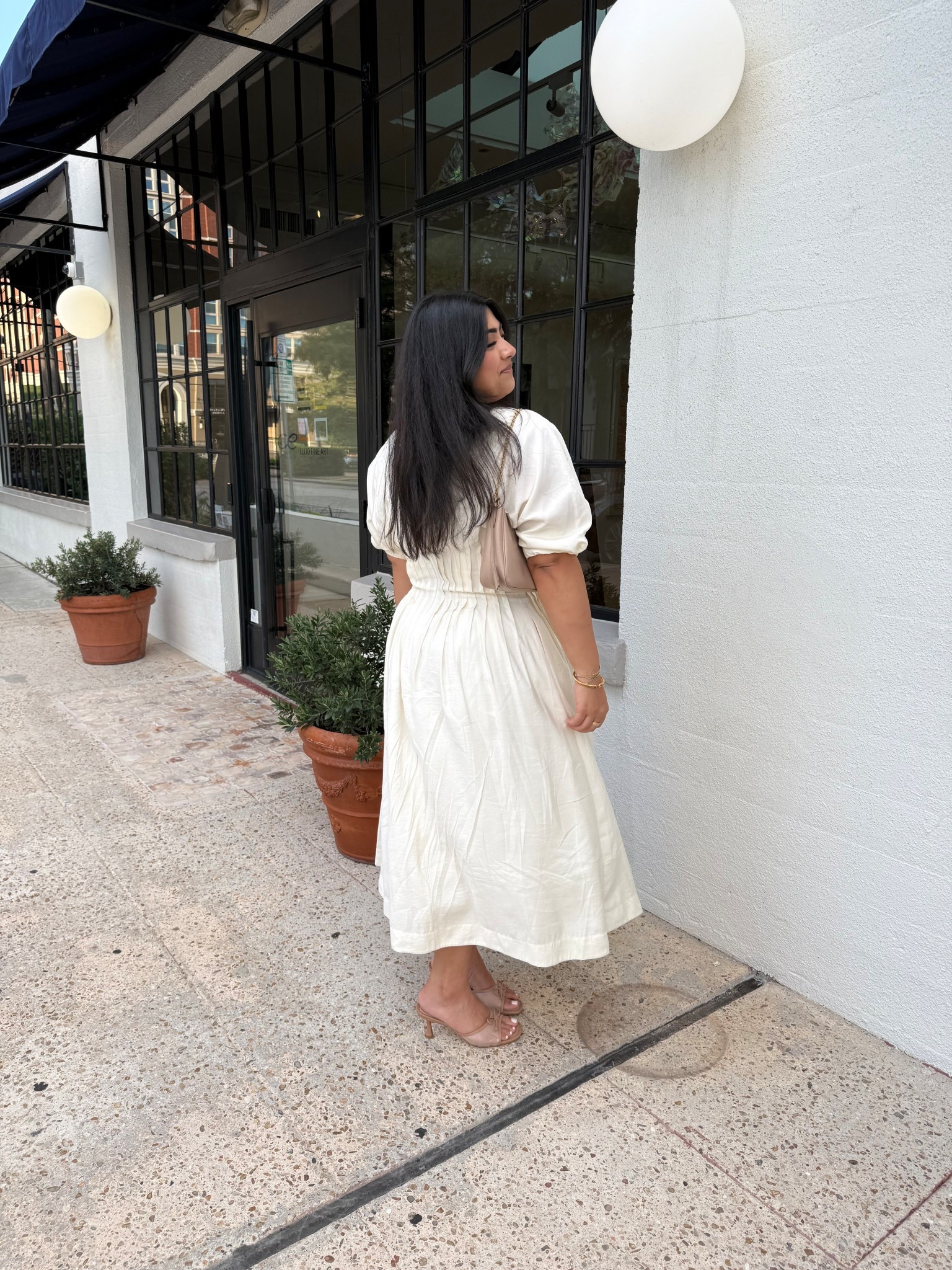 Perfect midi dress 

#LTKMidsize #LTKStyleTip #LTKFindsUnder100