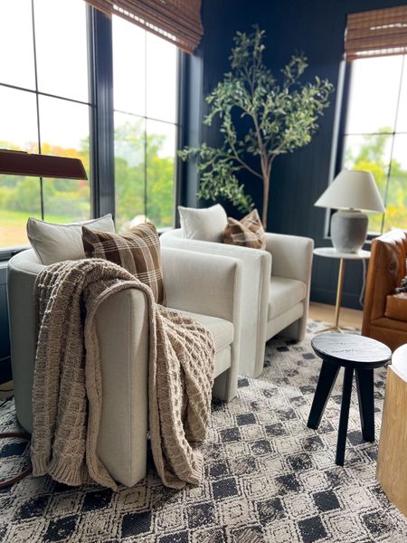 I couldn’t resist adding some autumn charm to our den! Swapped out my rug for this stunning Justina Blakeney x Loloi piece (on SALE now! 🎉), brought in these perfect plaid throw pillows, and a soft cream marled-knit throw blanket! 
#fall #falldecor #rugsdirect #cozy #accenttable

#LTKhome #LTKsalealert #LTKSeasonal