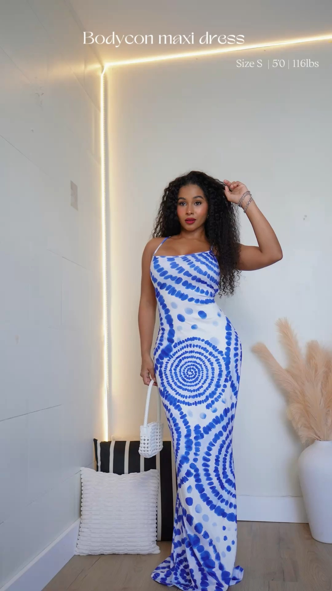 Sexy fitted maxi dress for women, with thin straps🌸❤️