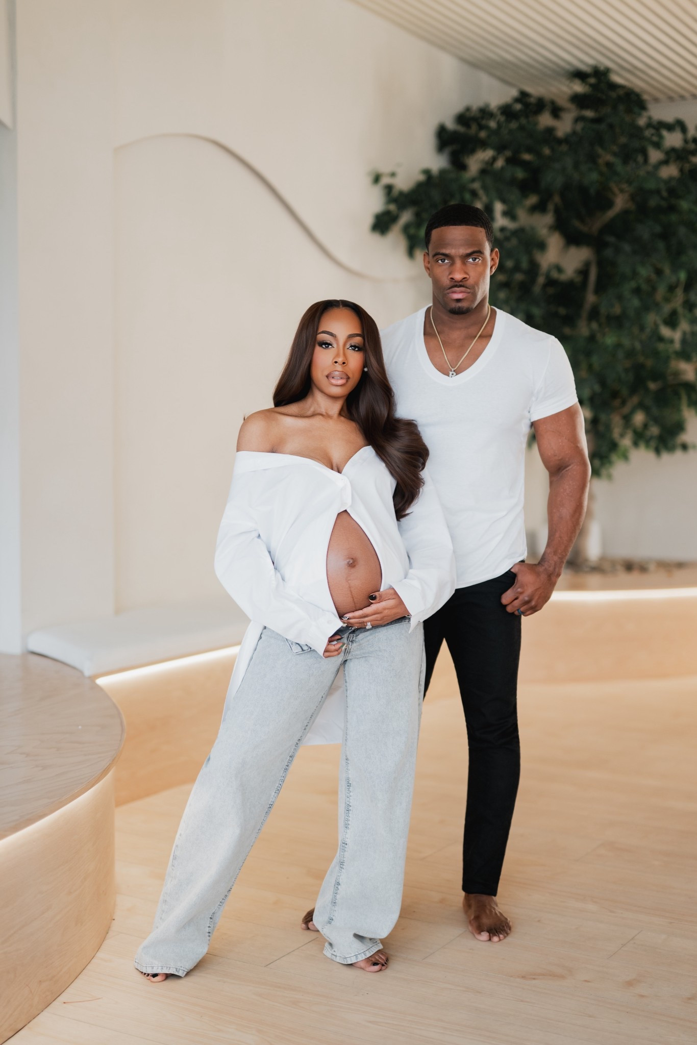 A simplistic and achievable maternity look ✨

#LTKBump #LTKPetite #LTKFindsUnder100