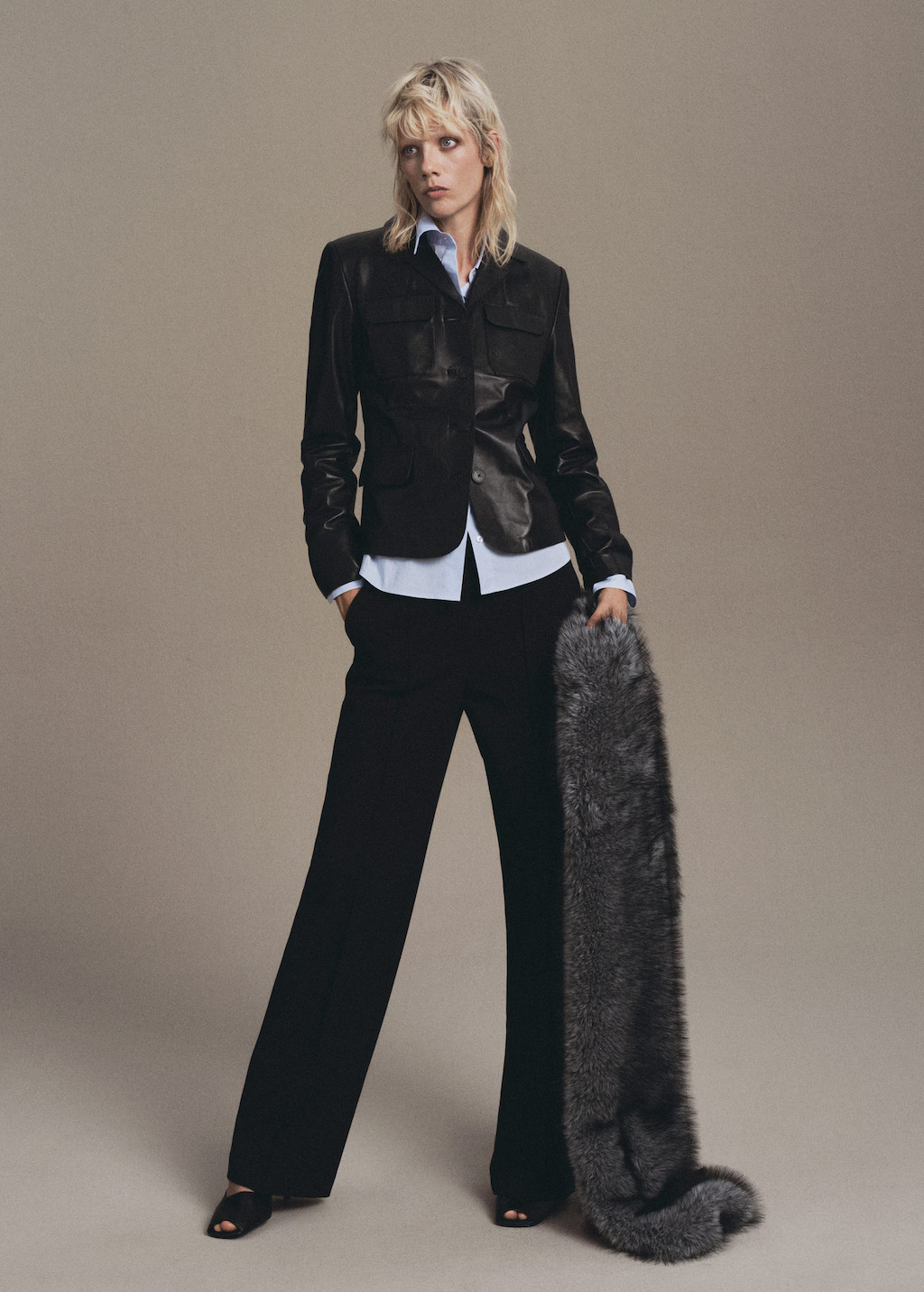 Seam-detail straight-fit pants black - Woman - 10 - MANGO | Mango (US/MX/AU)