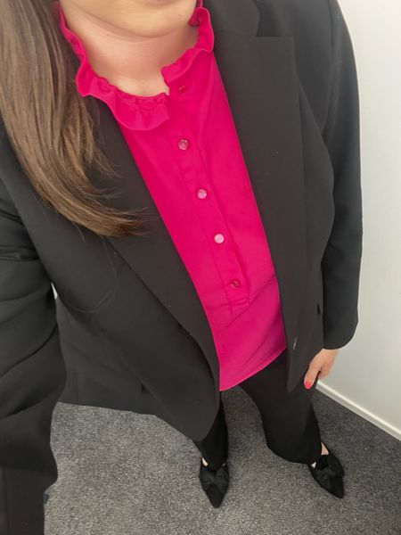 Black suit, suiting, courtroom, courthouse style, lawyer, attorney, business casual, business professional, pant suit, suiting, women’s suit, Ann Taylor, law school, law firm, black suit, pink shell, pink blouse, workwear, spring workwear

#LTKStyleTip #LTKWorkwear #LTKFindsUnder100