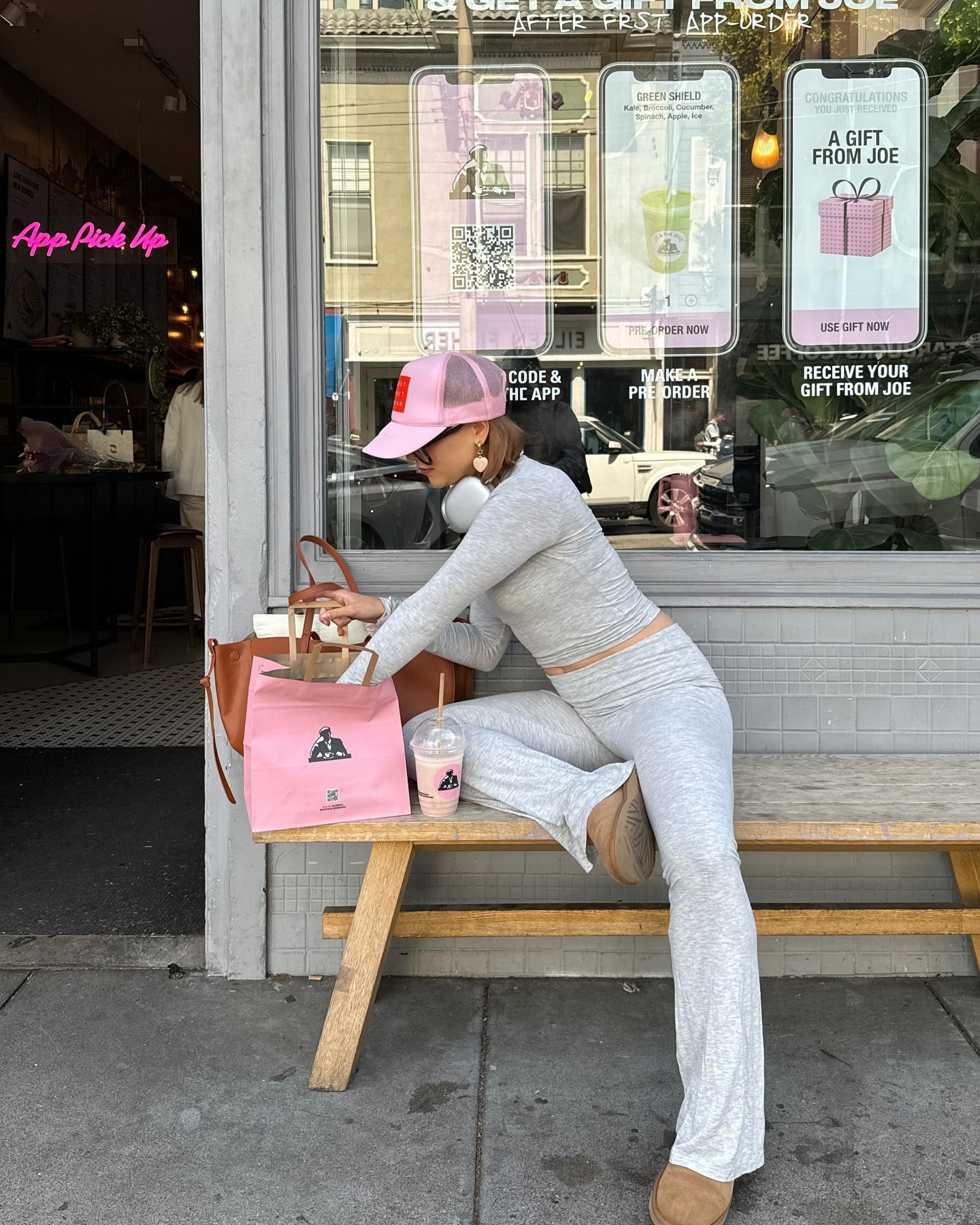 we heard all the cool girls go to @joeandthejuice (pls sponsor me 😌🫶)

You keep telling me to wear pink so 💕🌸🌷🎀 it’s actually growing on me

#pinterestfashion #pinterestaesthetic #joeandthejuice #amazonfashionfinds #yogaset