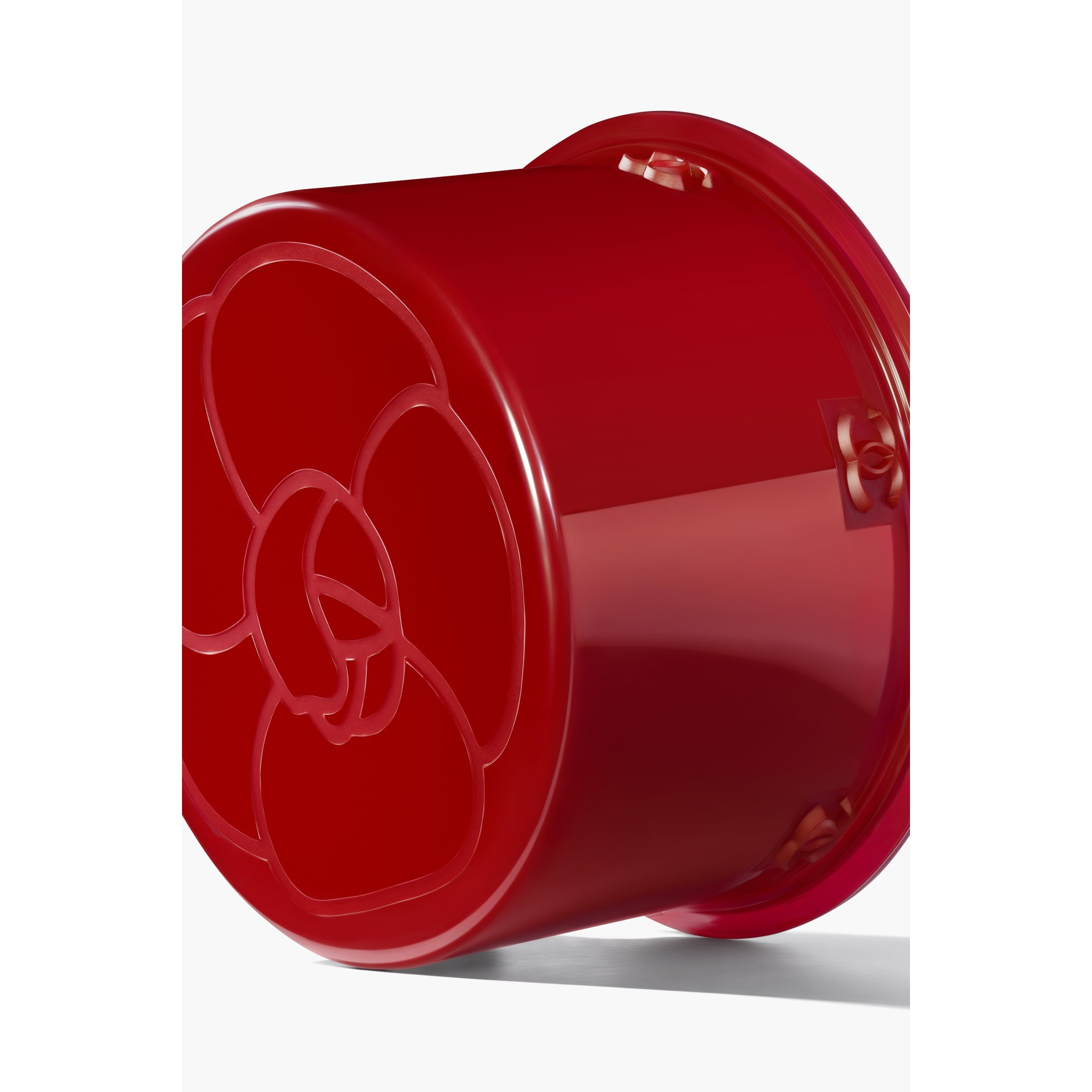 N°1 DE CHANEL REVITALIZING CREAM - REFILL Smooths – Plumps – Provides Comfort | CHANEL | Chanel, Inc. (US)