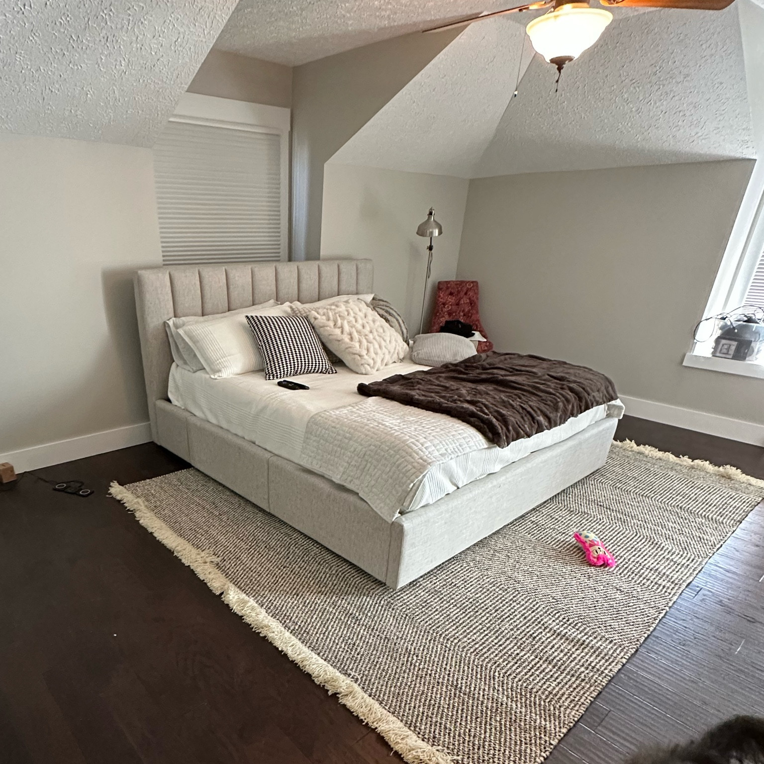 New rug for the new bed! 

#LTKhome #LTKHoliday #LTKparties