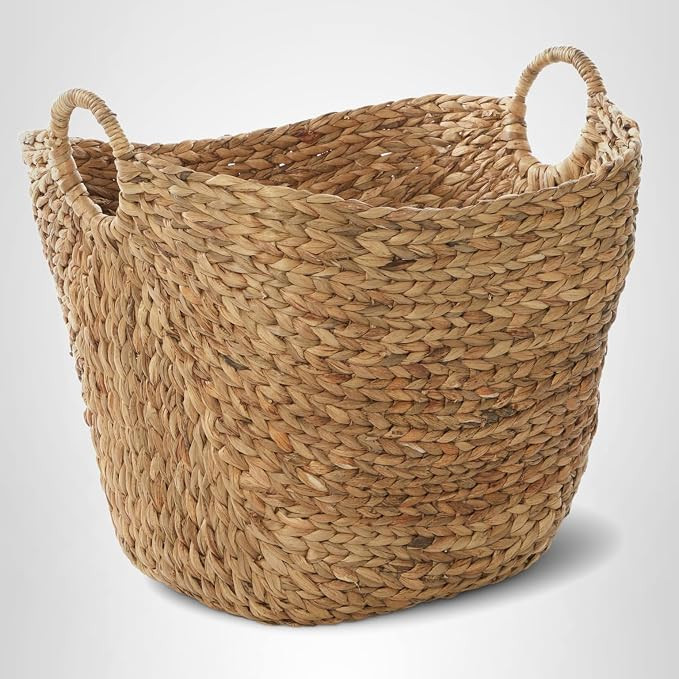 Deco 79 Seagrass Handmade Decorative and Functional Storage Basket Woven Oval Basket Organizer wi... | Amazon (US)