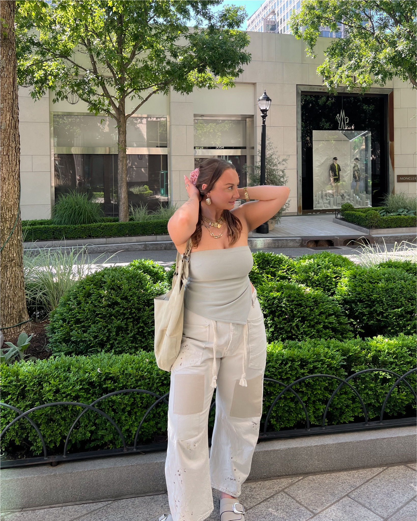 easy summer fit 🌷 size up in the barrel jeans!

#LTKStyleTip #LTKMidsize #LTKSeasonal