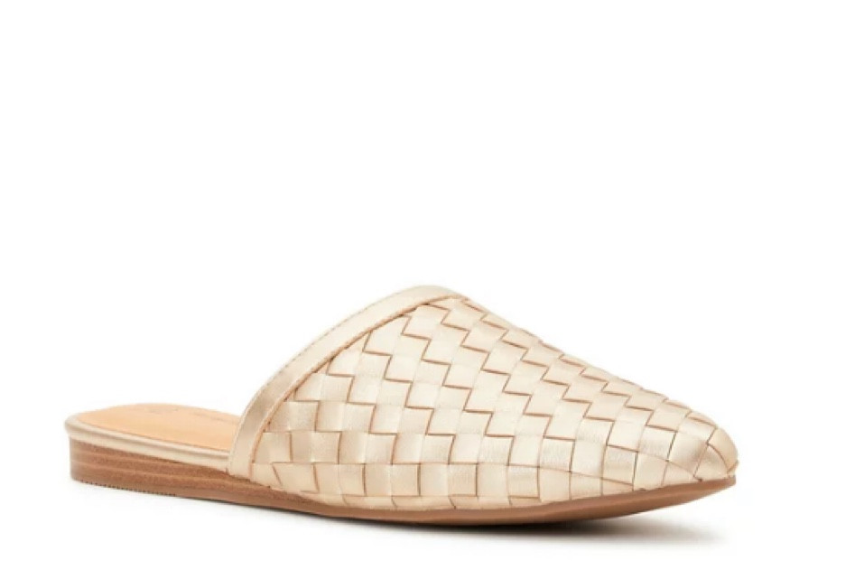 Gold taupe neutral colored mules perfect for the fall at Walmart! 