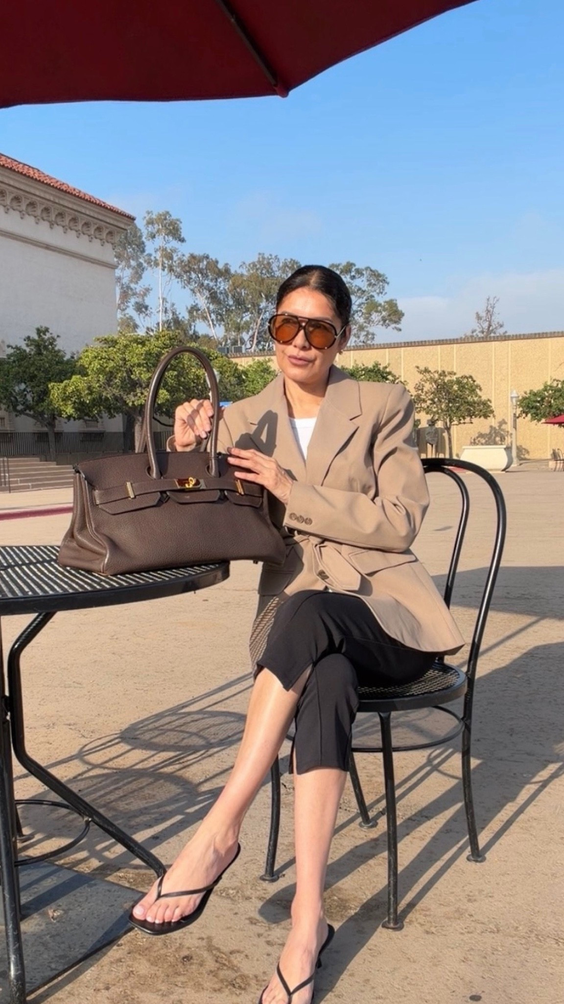 OOTD I am having a capri moment
Head over the blog to learn hos to style them https://www.theallureedition.com/capri-pants-outfits/

Capri wearing size S
Blazer XS
Tank top S
Thong sandals true to size 
🤎