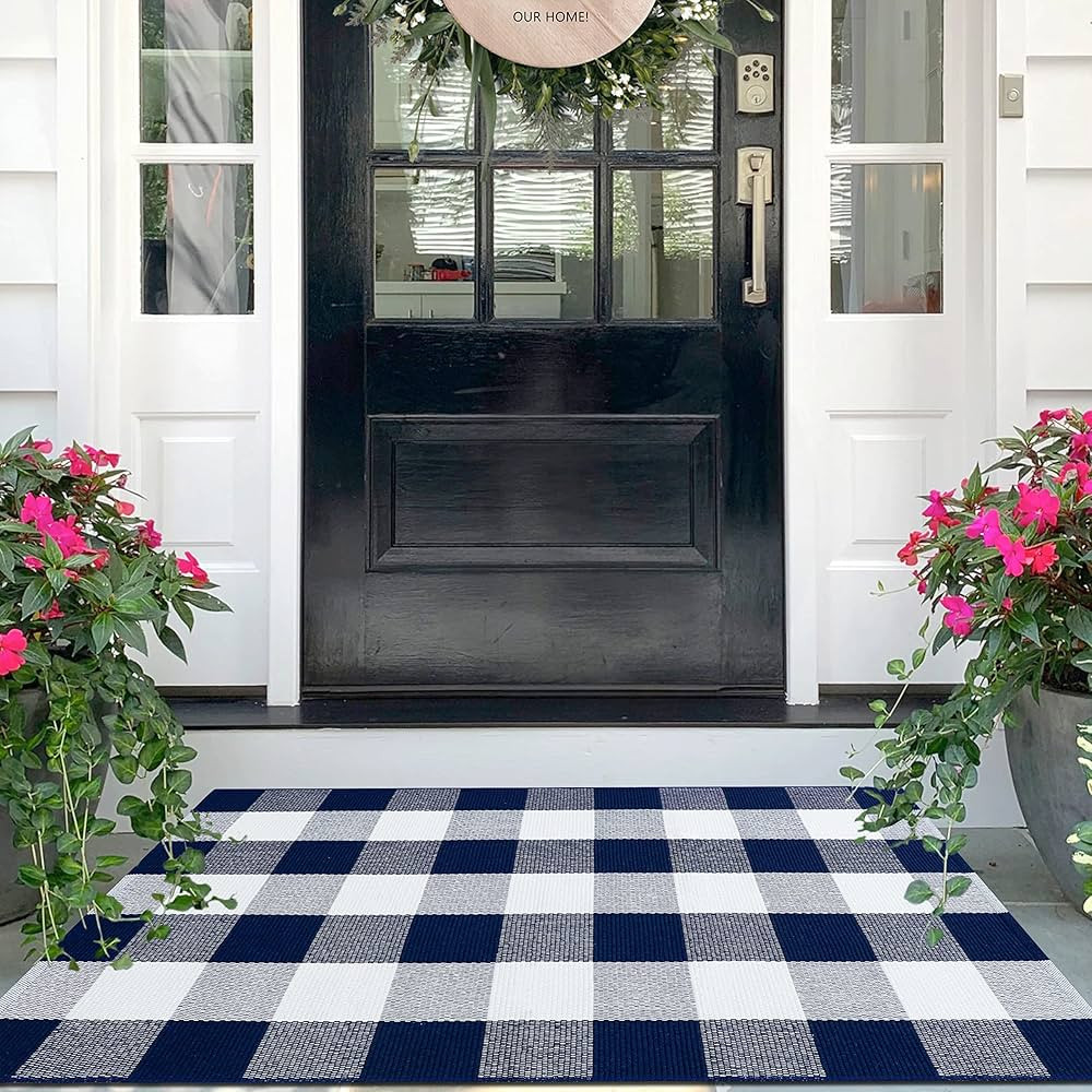 IOHOUZE Buffalo Plaid Checkered Rug -27.5" X 43" Front Door Mats, Washable Rug for Front Porch De... | Amazon (US)
