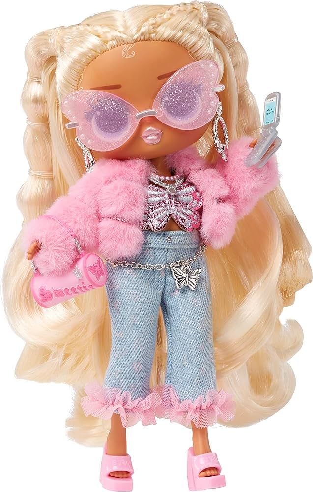 Amazon.com: L.O.L. Surprise! Tweens Series 4 Fashion Doll Olivia Flutter with 15 Surprises and Fa... | Amazon (US)