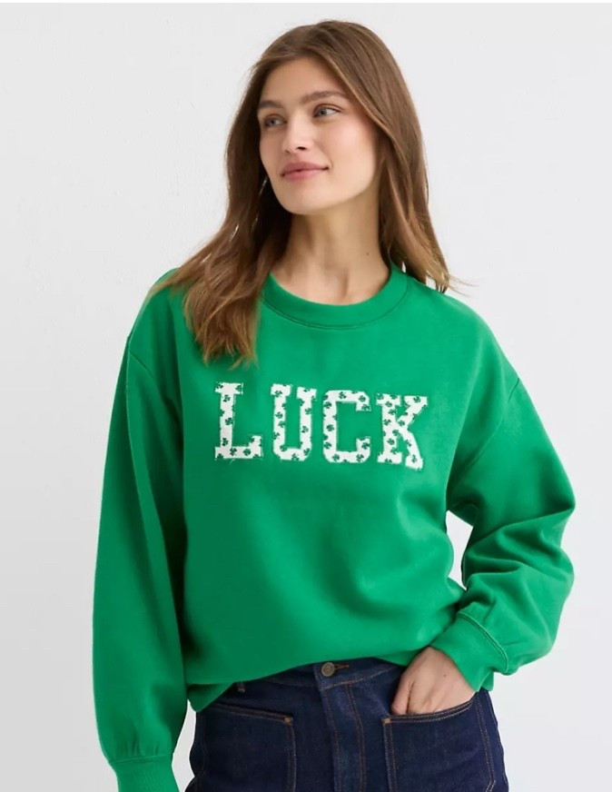 ON SALE - I love everything about this sweatshirt ! 


#LTKSaleAlert #stpats #stpatricksday #salefinds #lucksweatshirt #greensweatshirt 

#LTKU #LTKOver40 #LTKSeasonal