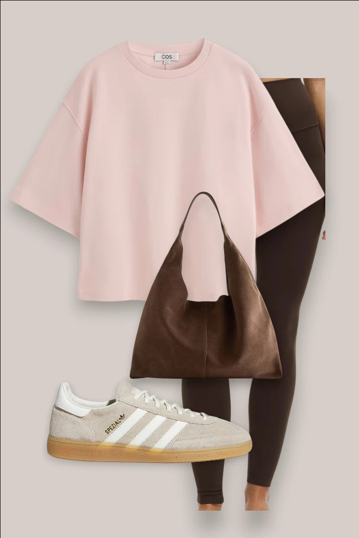 Comfy leggings and t-shirt outfit to flatter your lower tummy  

 #LTKsummer #LTKmidsize #LTKmaternity
