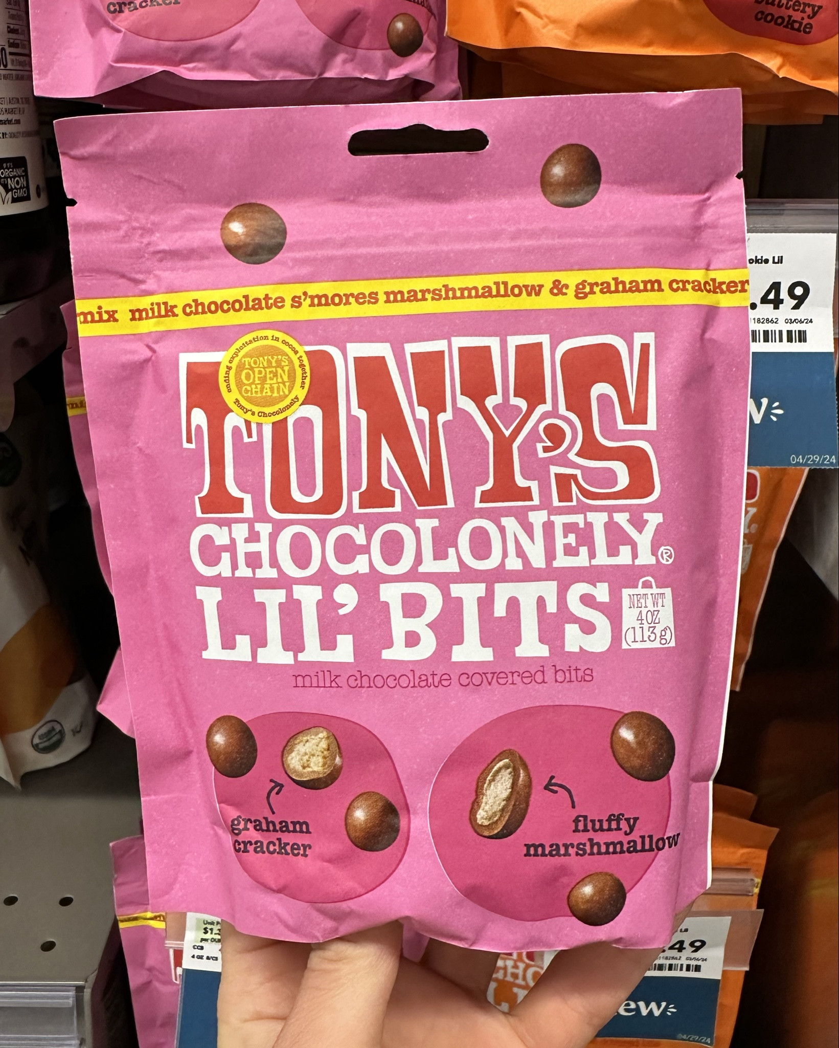 NEW from tony’s chocolonely…LIL’ BITS! 🤩🍫👀

#LTKfitness #LTKhome #LTKfindsunder50