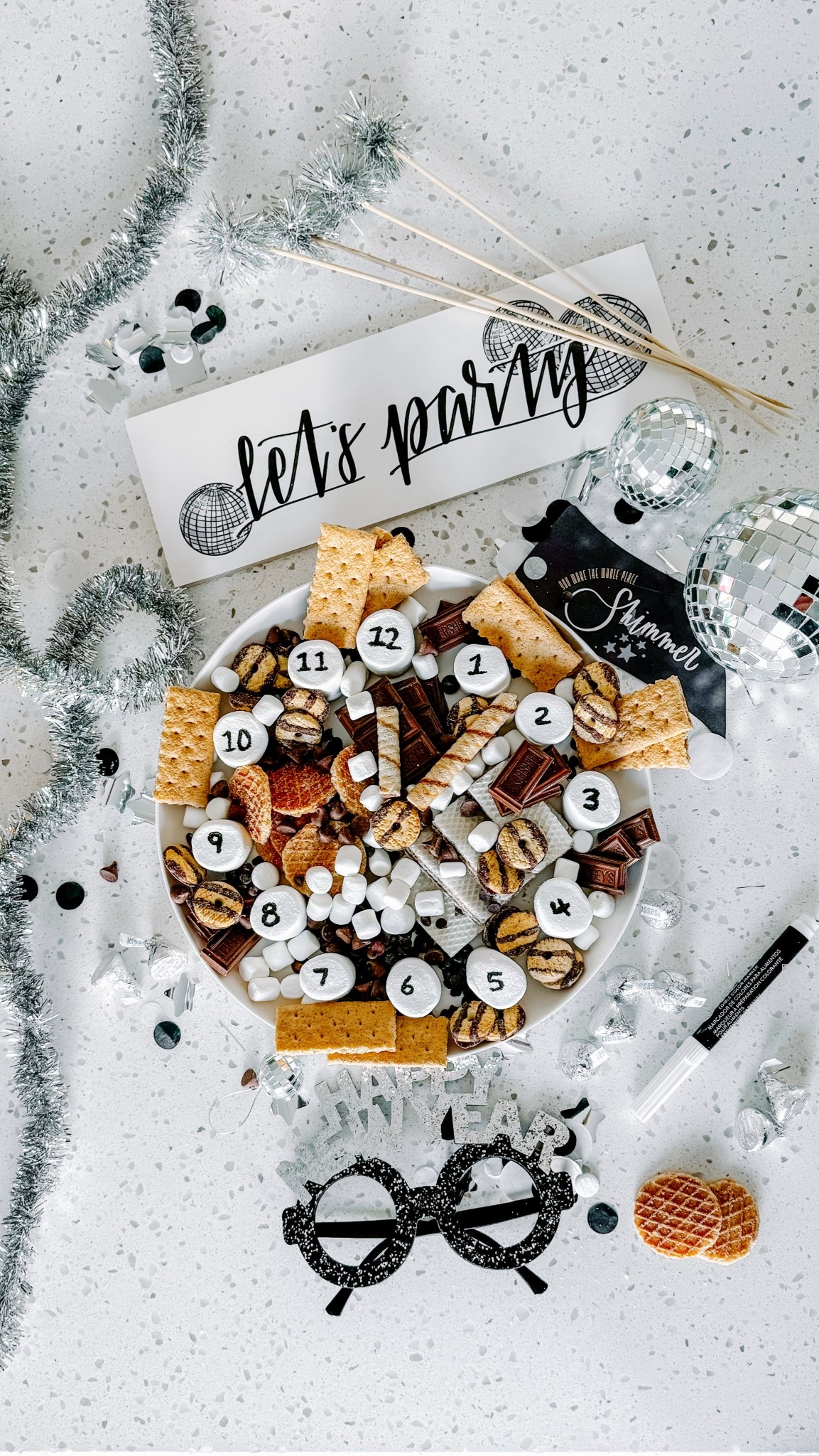New Years S’mores Board


#LTKKids #LTKHoliday #LTKmomlife