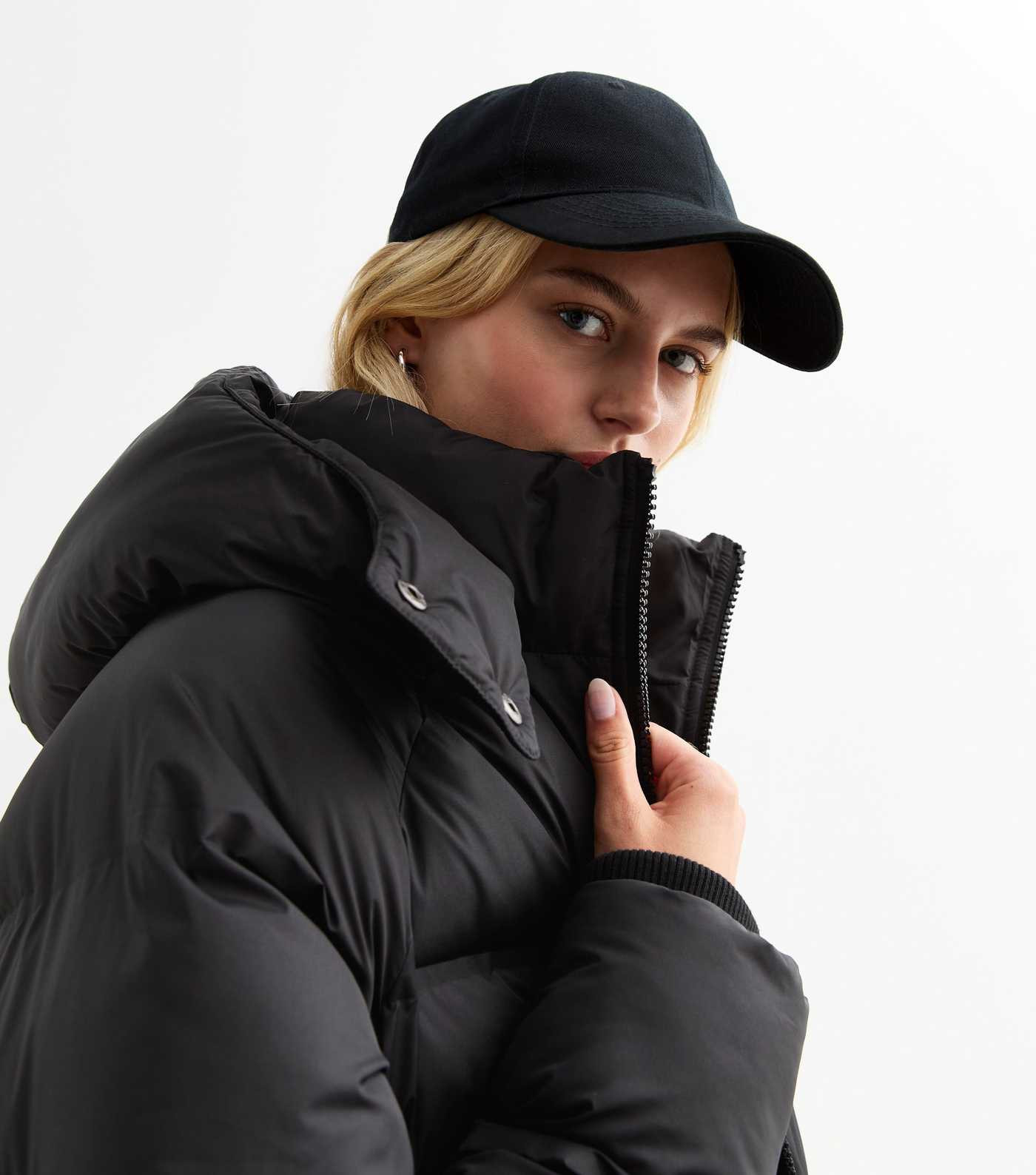 Tall Black Hooded Longline Puffer Coat | New Look | New Look (UK)