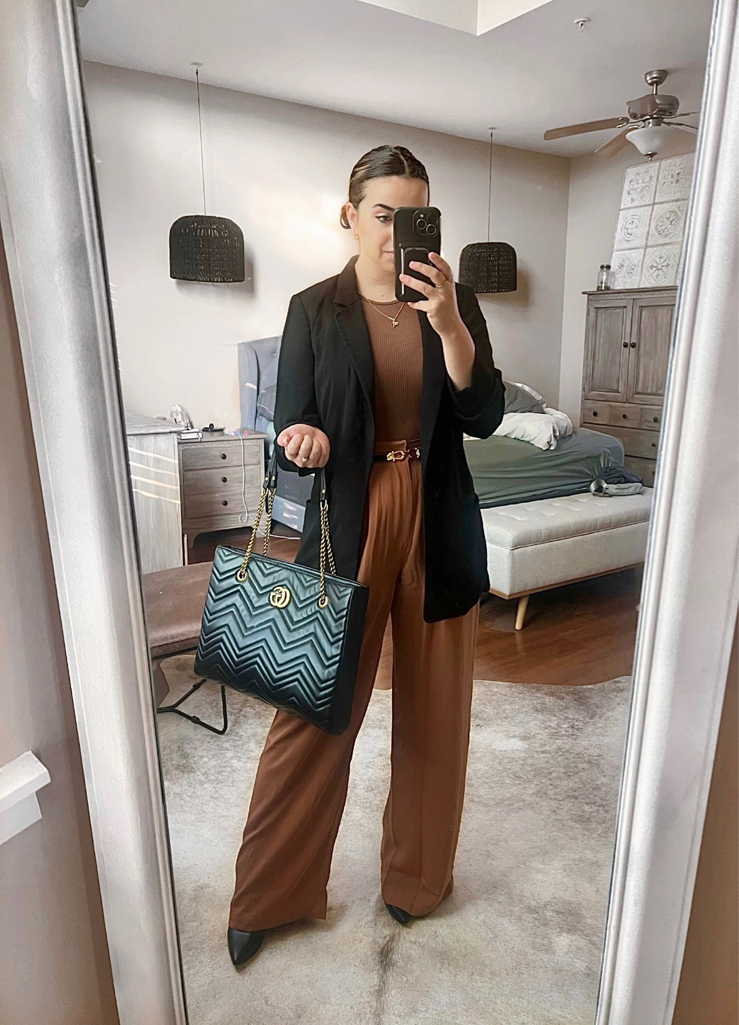 Top: small (Amazon)
Blazer: small (Amazon)
Trousers: 4 (Amazon) 
Belt: (Amazon)

#amazon #workwear #corporate #business #petite #office #blazer #purse 

#LTKitbag #LTKworkwear #LTKunder50 #LTKstyletip