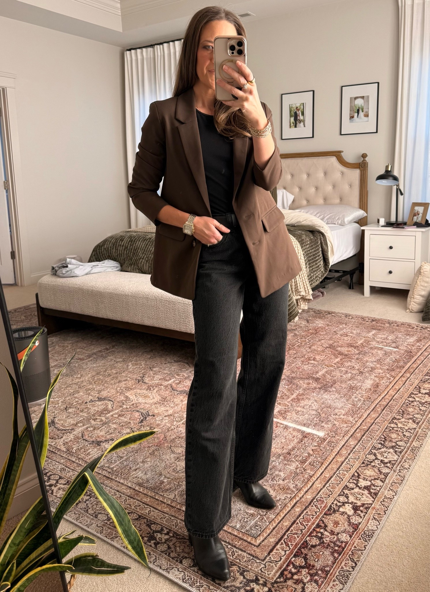 Business casual fall outfit 🤎

Chocolate brown blazer + black top + black wide-leg jeans + ankle boots. An easy fall workwear, business casual outfit, teacher outfit, office look, or church work outfit that feels polished without being too formal.

#LTKWorkwear #LTKBusinessCasual #LTKFallStyle #LTKOfficeStyle #LTKTeacherStyle

#LTKootd #LTKgrwm #LTKWorkwear