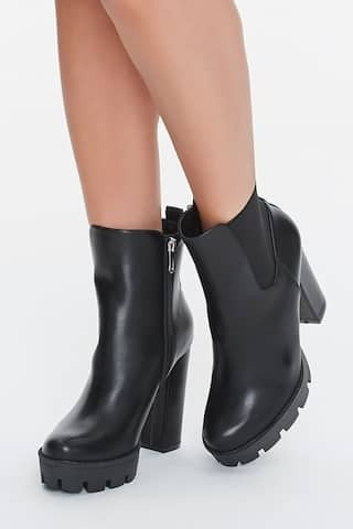 Block Heel Chelsea Booties | Forever 21 (US)
