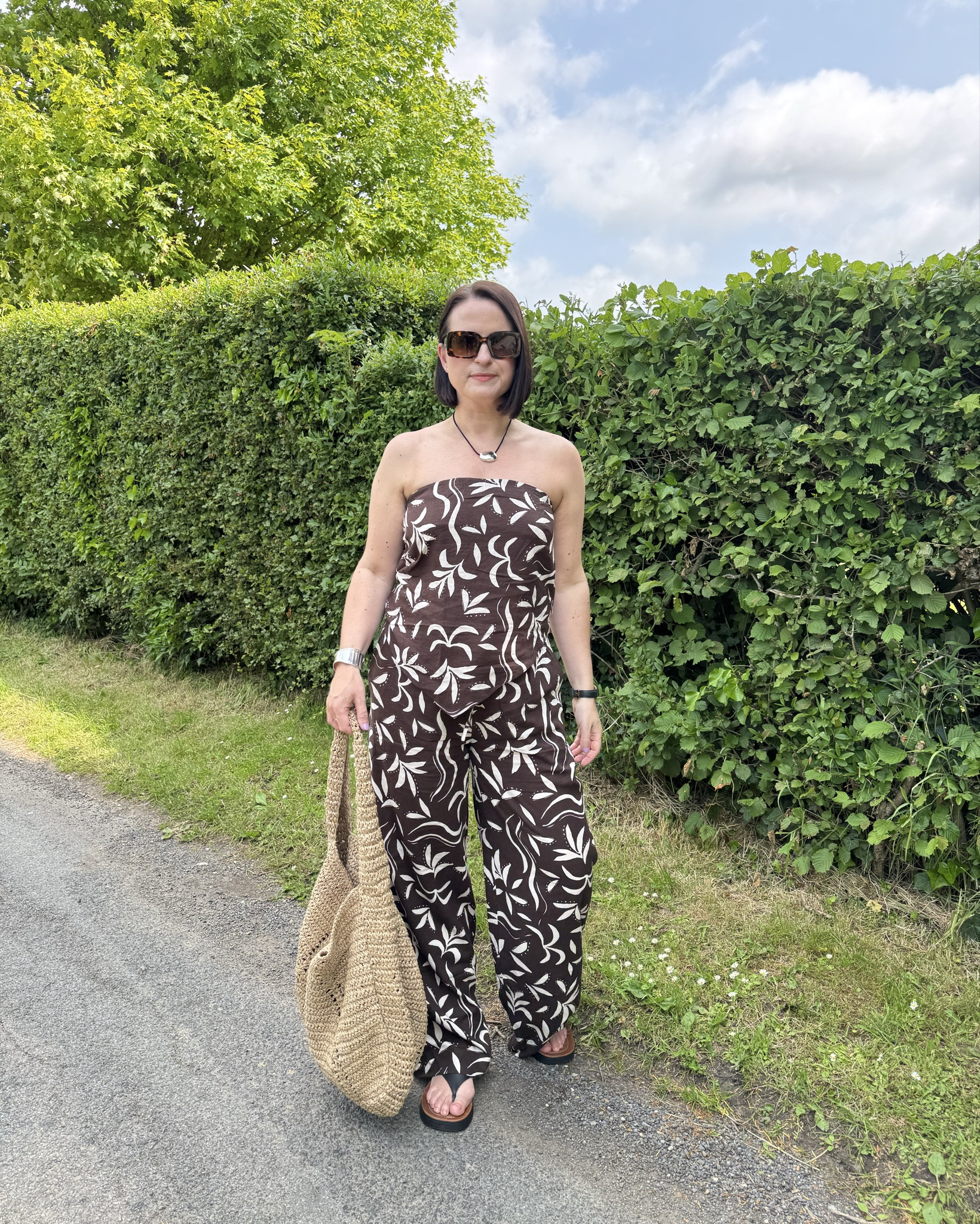 Summer brown
Linen co-ord
Raffia Oversized Tote Bag
Pebble pendant cord necklace 

#LTKeurope #LTKsummer #LTKuk