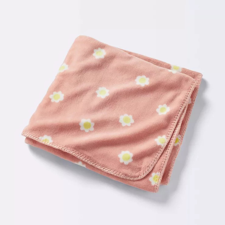 Plush Baby Blanket - Daisy - Cloud Island™ | Target