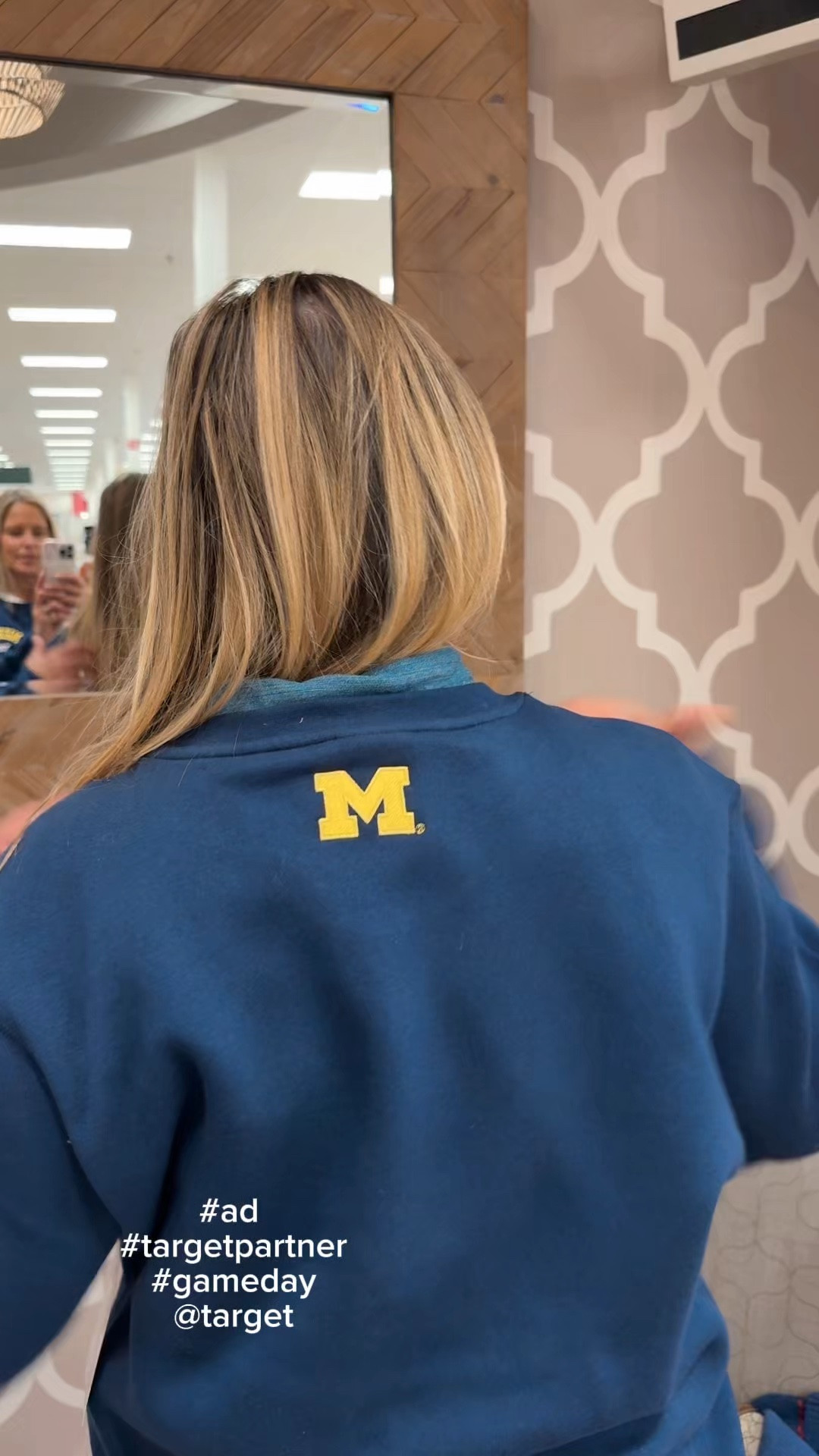 The Champion NCAA collection at Target is available now! Grab your favorite team’s gear. 

#ad #targetpartner #gameday @Target