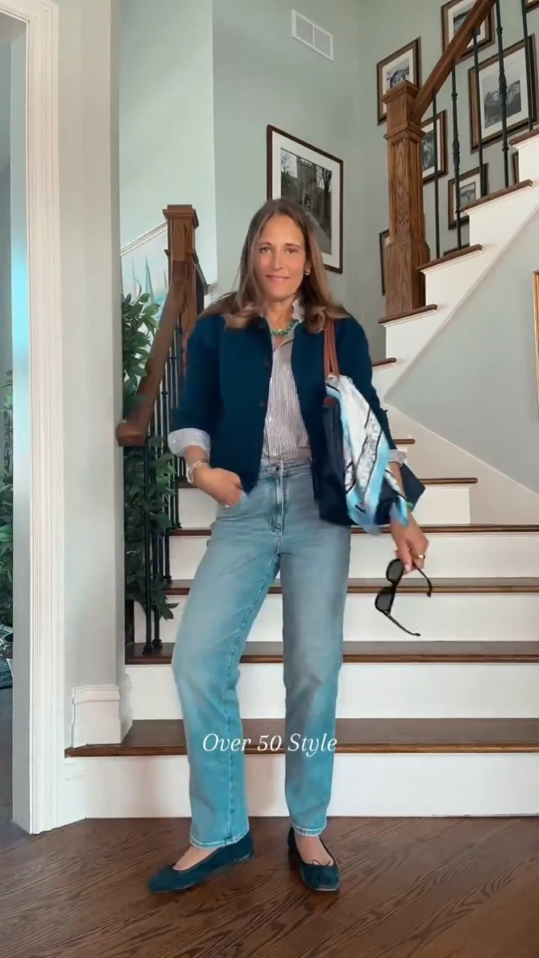 The perfect outfit for a Monday! I’m wearing a size 10 in the shirt and a size 12 in jeans! For the navy sweater I am in a size medium 🤍


#LTKootd #LTKdayinmylife #LTKgrwm