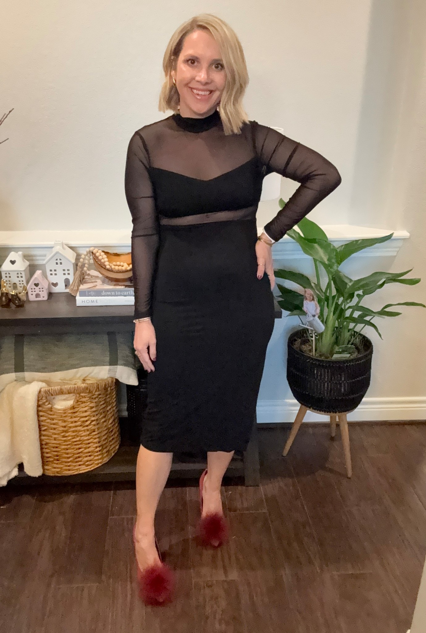 This dress y’all 🔥🔥 I need to schedule a date night stat! I’m wearing a size small dress.  My heels are also so fun and are 40% off!! I sized up 1/2 a size. 

#datenightoutfit #over40fashion #littleblackdress #datenightlook #valentinesdayoutfit



#LTKSaleAlert #LTKValentine #LTKOver40