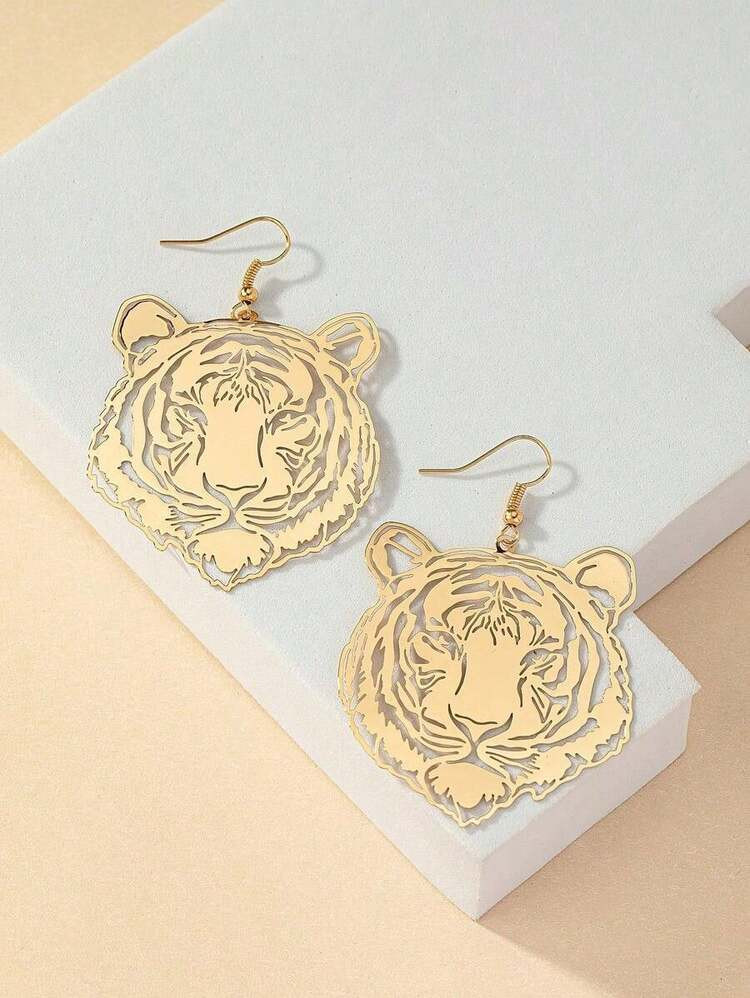 1 Pair Punk Style Hollow Animal Tiger Head Mirrored Earrings(Random Selection For Shipping) | SHEIN