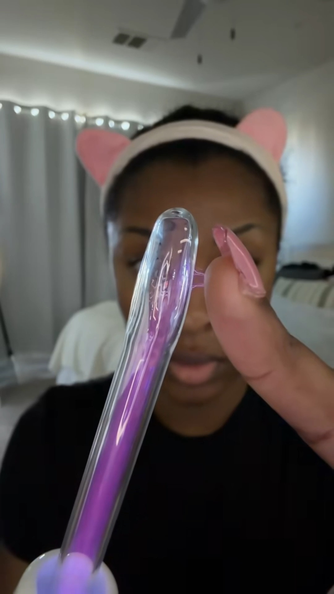 High frequency wands are SO underrated for skincare. They promote cell turnover, collagen production, hair growth and kills acne causing bacteria #highfrequency #skincare #skincareroutine #skincareover30
#highfrequencyfacial #facial #highfrequencywand
#nuderma #antiaging

#LTKFindsUnder100 #LTKselfcare #LTKBeauty