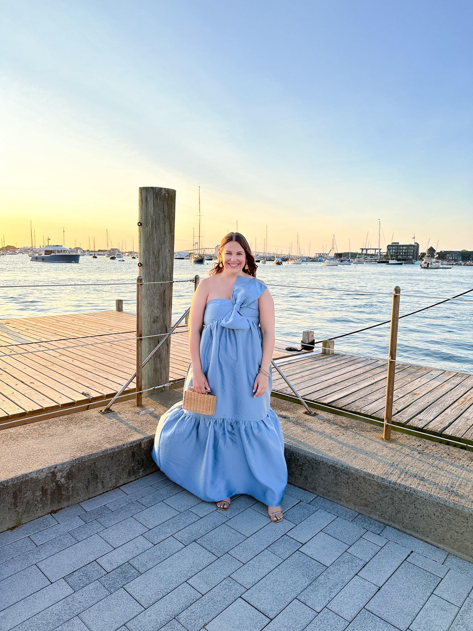 LOVE this bow front maxi dress — it’s a perfect wedding guest dress 🤍 runs true to size!

#LTKFindsUnder100 #LTKStyleTip