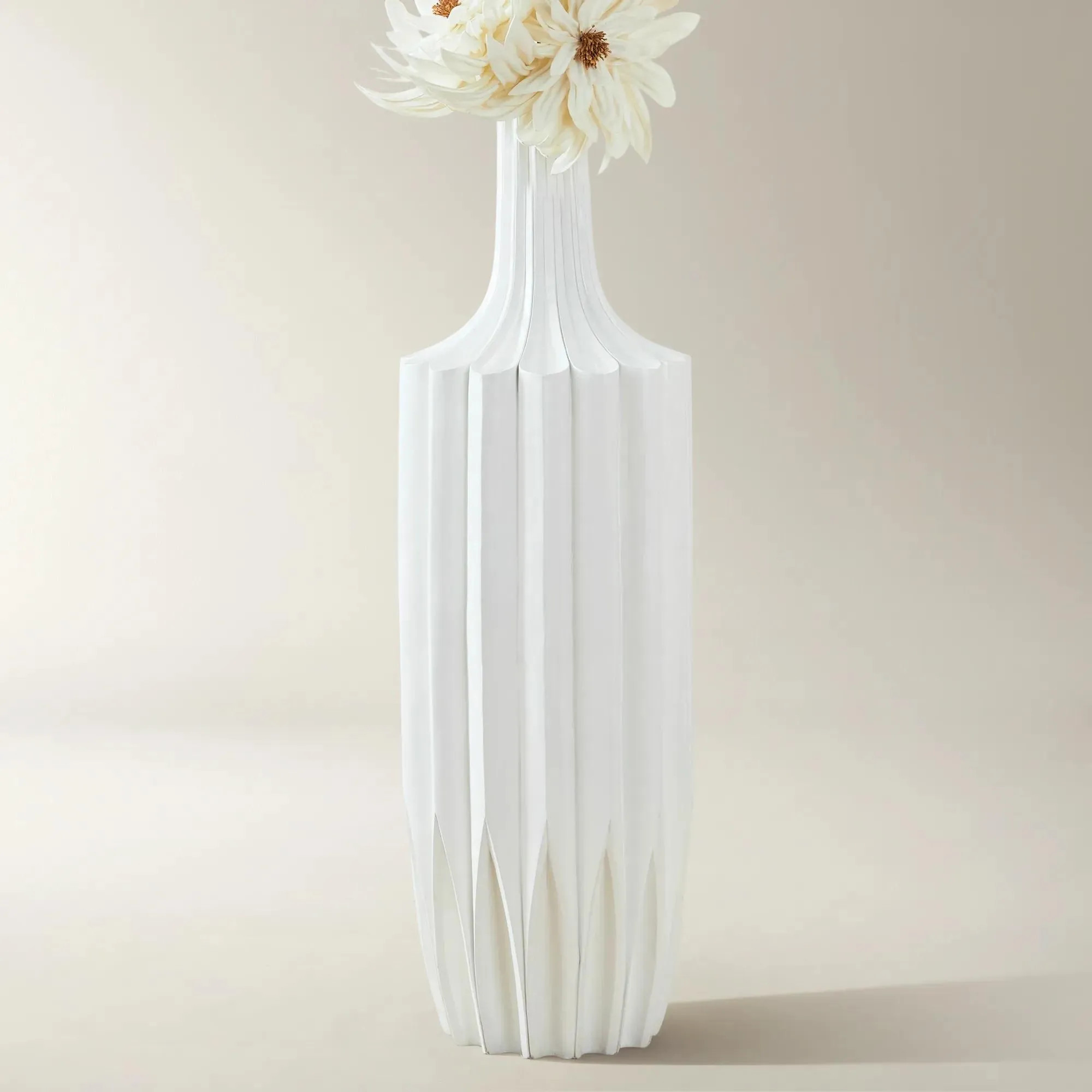 Savannah Floor Vase | Z Gallerie