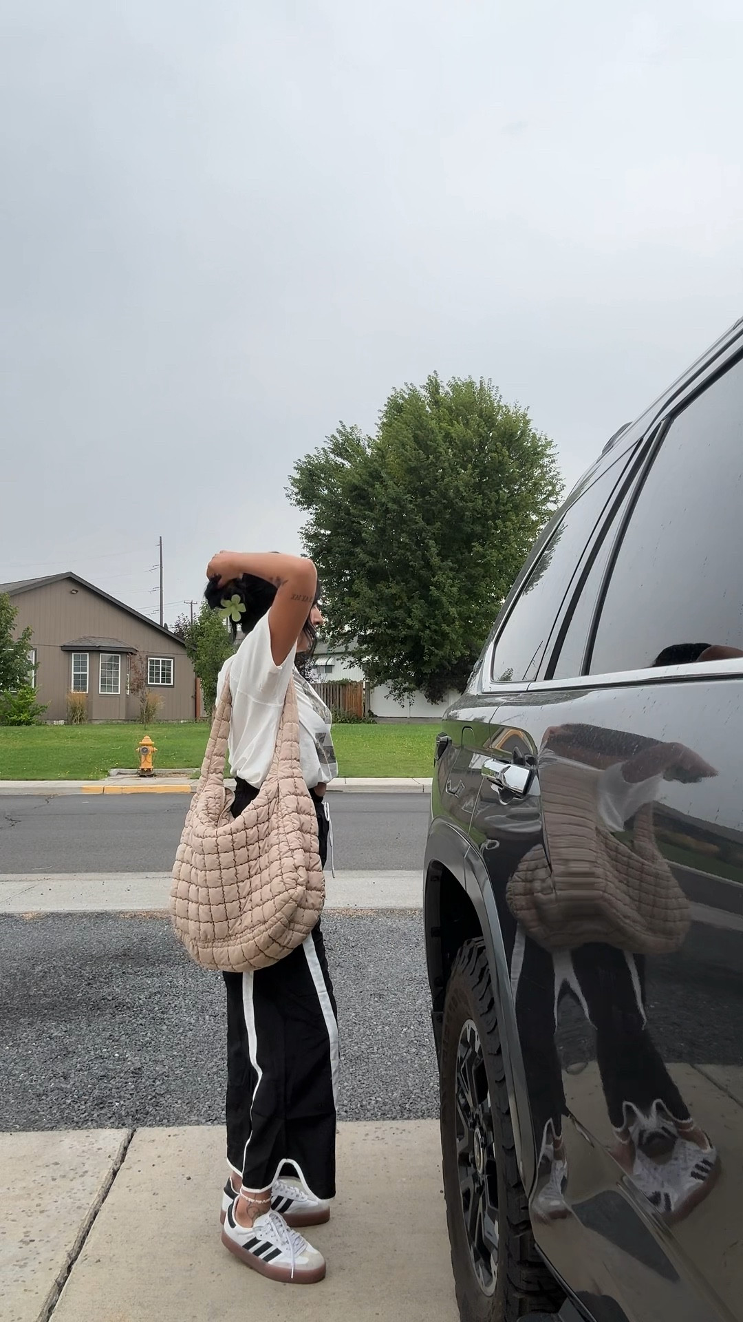 Fall ootd ✨

Amazon finds 
Amazon pants 
Free people 
Dupes
Adidas 
Samba 


#LTKStyleTip #LTKShoeCrush