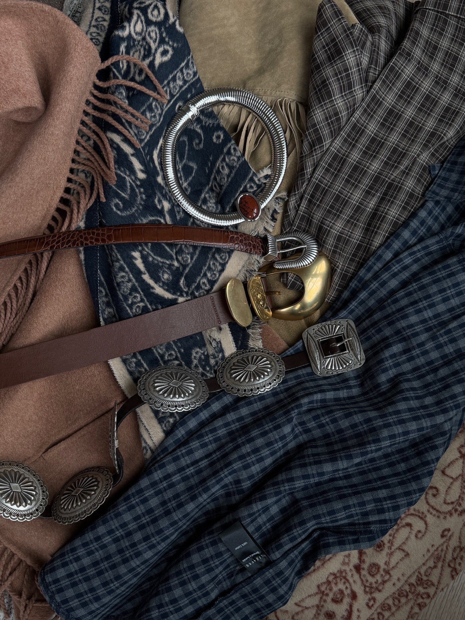Fall mountain trip packing! #kathleenpost

Mountain chic looks, mountain vibes, Aspen outfit, Montana vibes

#LTKootd #LTKTravel