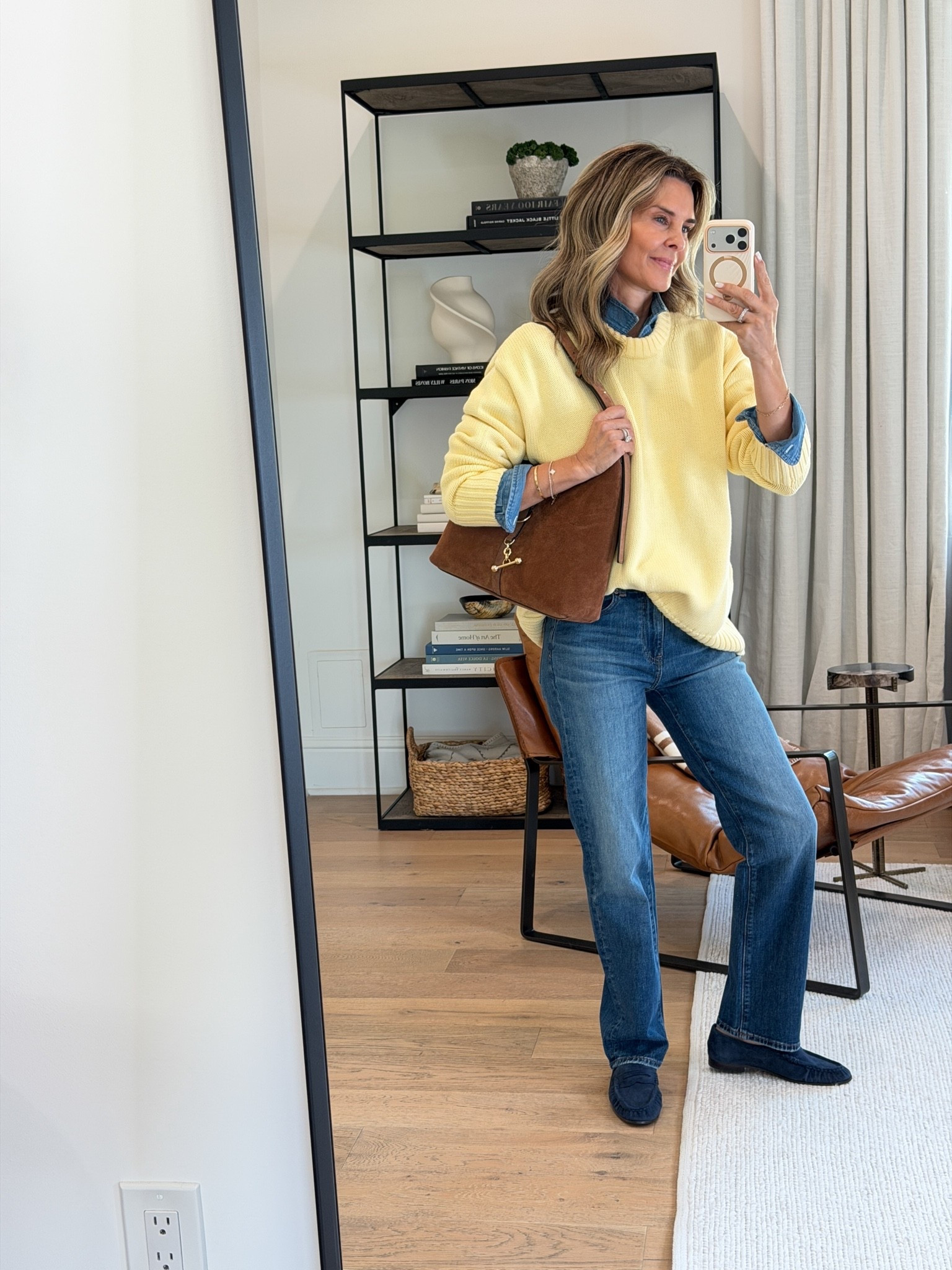 I’m 5’6
-Yellow oversized sweater S
-Lightweight denim button up XS
-Mid rise dark blue denim 24
-Navy suede loafers 6.5
-Suede chic tote with gold hardware