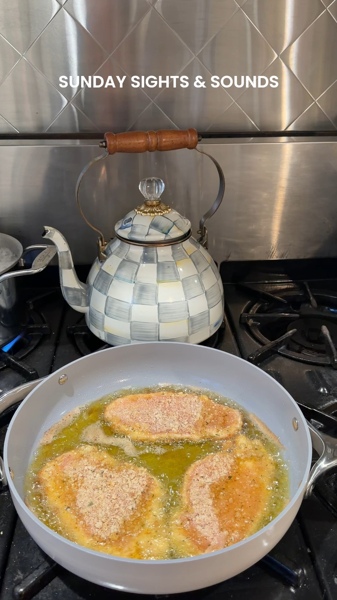 Found this tea kettle $50 off!!! Also obsessed with this pan.  


Mac-Kenzie Childs tea kettle - Sunday dinner - Sunday supper - cooking ware 

#LTKSaleAlert #LTKfoodie #LTKdayinmylife