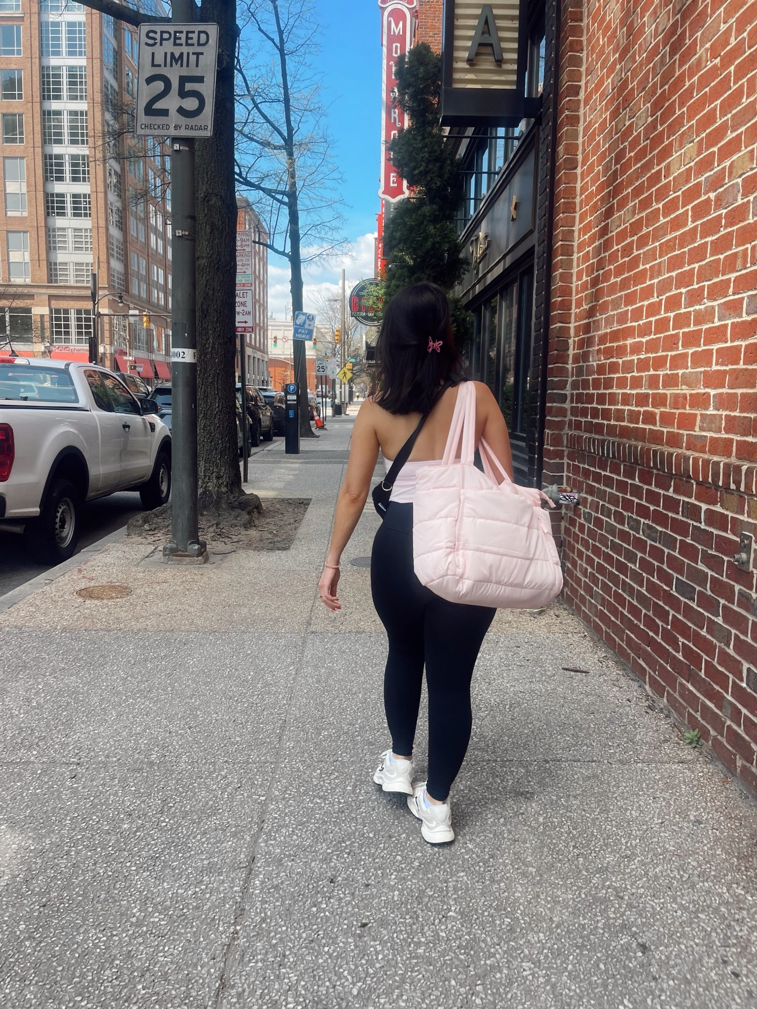 Gym outfit and gym bag 

#LTKdayinmylife #LTKActive #LTKSaleAlert