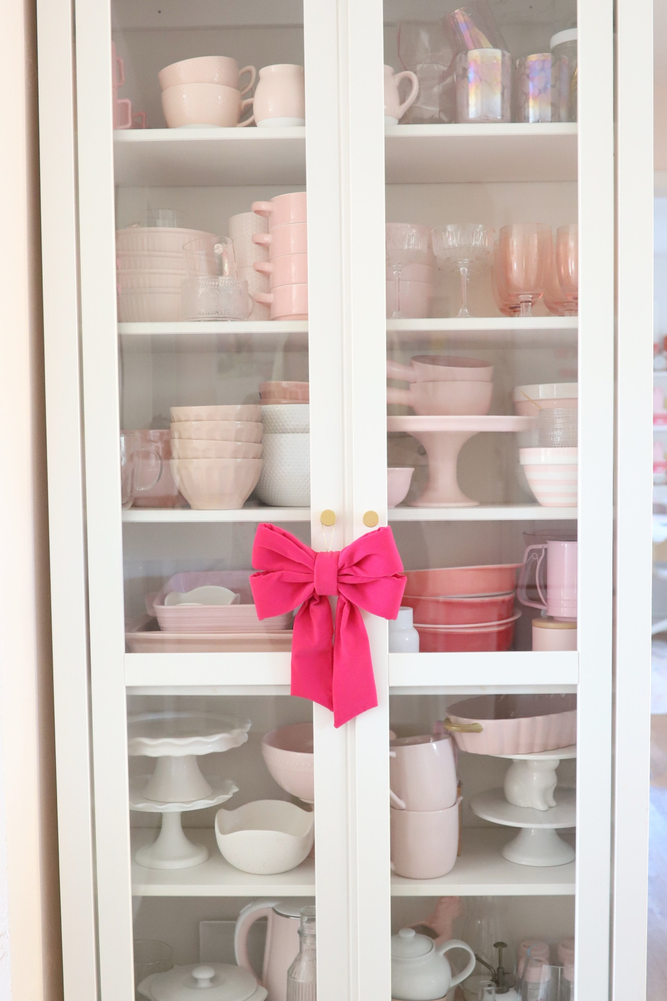 🎀 pink bows everywhere 🎀

#LTKSeasonal #LTKHoliday