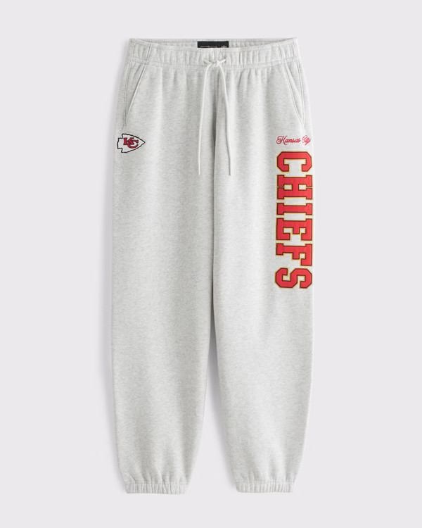 Men's Kansas City Chiefs Baggy Cinched Sweatpant | Men's Bottoms | Abercrombie.com | Abercrombie & Fitch (US)