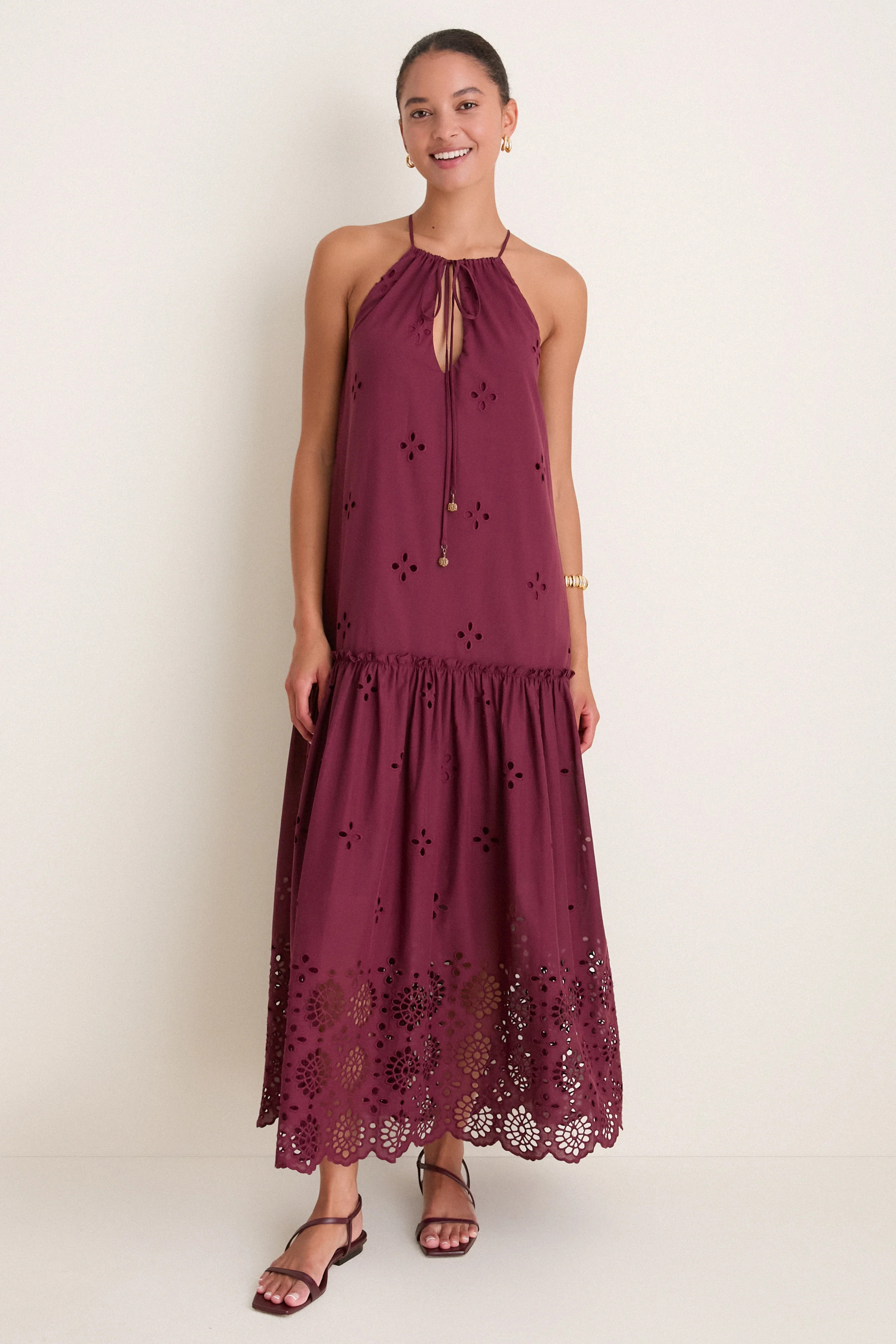Wine Outono Cut-Out Tiered Maxi Dress | Tuckernuck (US)