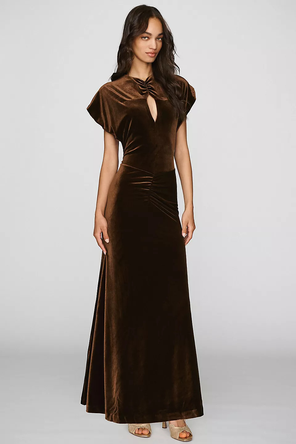 If your fall wedding invite says black tie, start here 😍 These Anthropologie dress finds have that elegant, expensive-looking feel without being boring. I’m obsessed with the silky satin gowns, rich velvet dresses, earthy fall colors, and romantic floor-length silhouettes. Perfect for formal weddings, evening ceremonies, cocktail hour, and all those fancy fall events coming up.

#BlackTieWeddingGuestDress #BlackTieWedding #AnthropologieFinds #AnthropologieDress #FormalWeddingGuest #FormalWeddingGuestDress #FallWeddingGuest #FallWeddingGuestDress #SatinDress #VelvetDress #EveningGown #FormalDress #WeddingGuestOutfit #FallWeddingFashion #AutumnWeddingGuest #EarthToneDress #ElegantDress #WeddingSeason 

 #LTKSeasonal #LTKU #LTKWedding