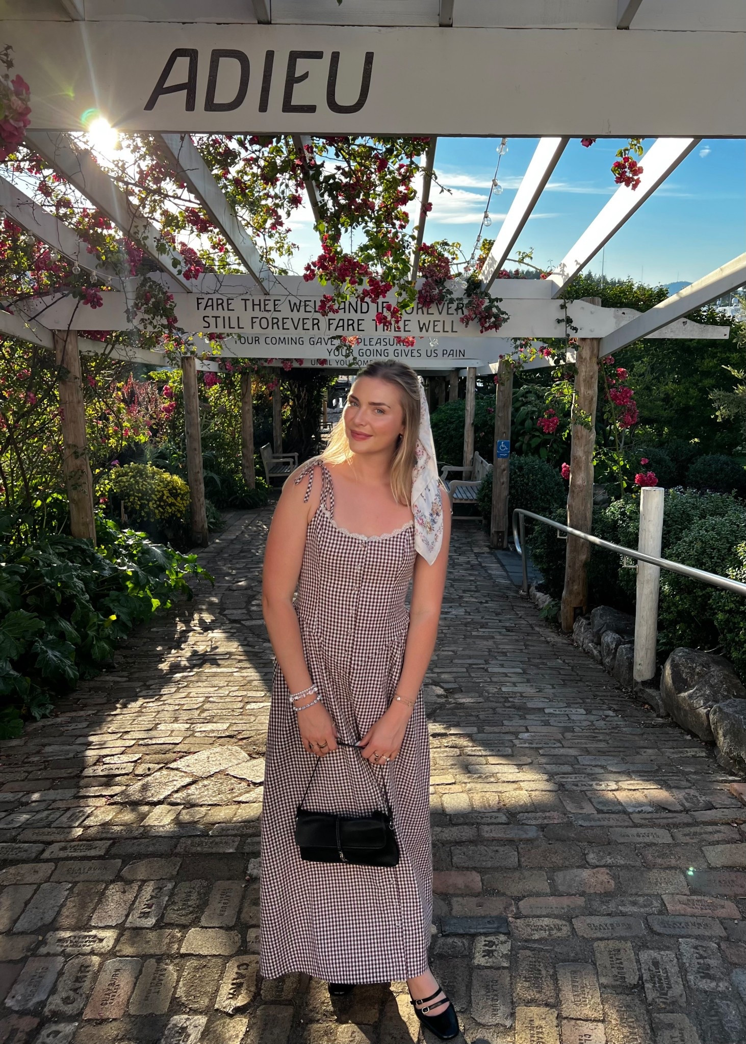 Summer gingham dress inspo

#LTKFindsUnder50 #LTKStyleTip #LTKSeasonal