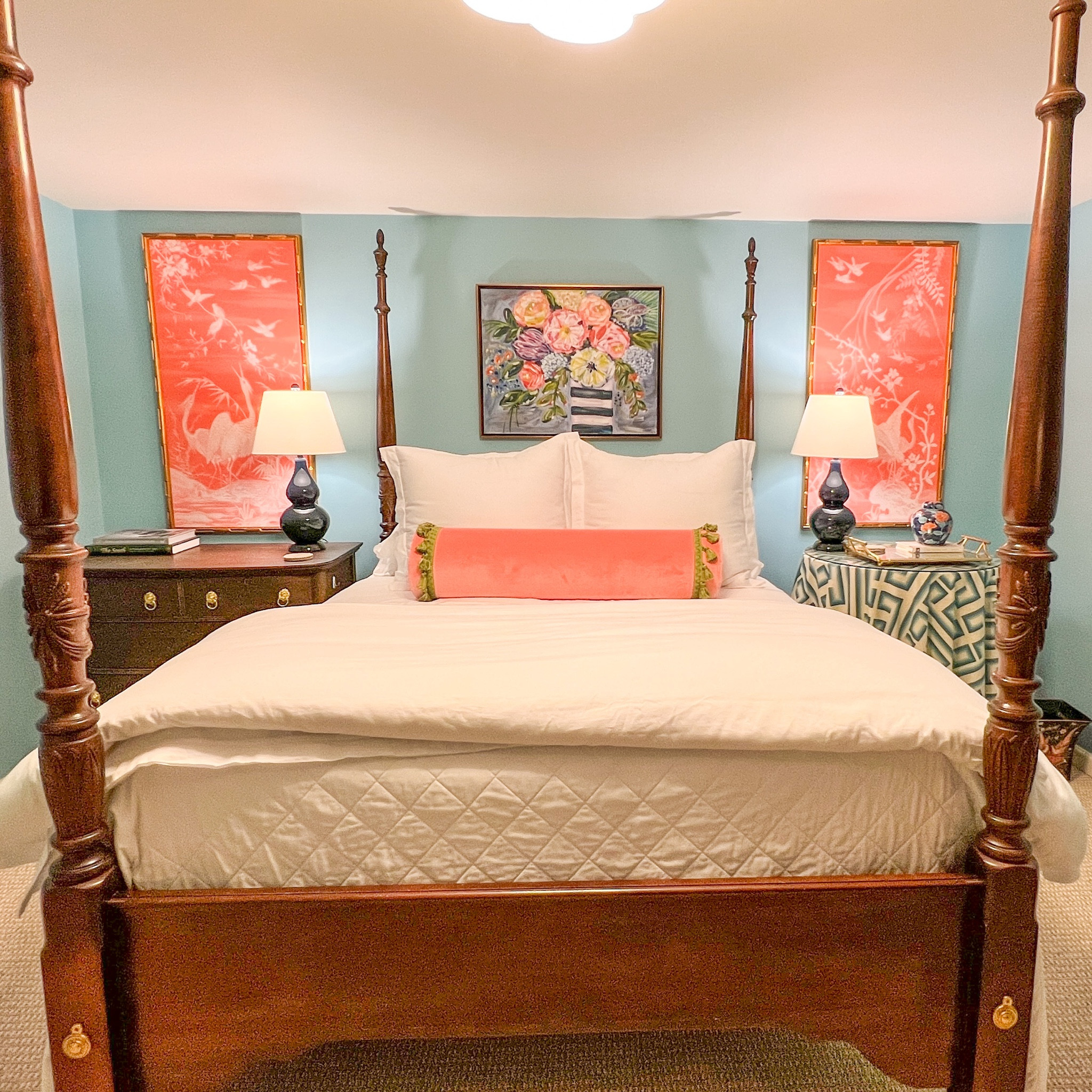 For classy and timeless art prints, I look to @urbangardenprints. Love the variety of colors and sizes these come in, especially the chinoiserie prints! Word of advice, get them to frame it. Makes your job sooo easy. Use DIXON30 for discount!