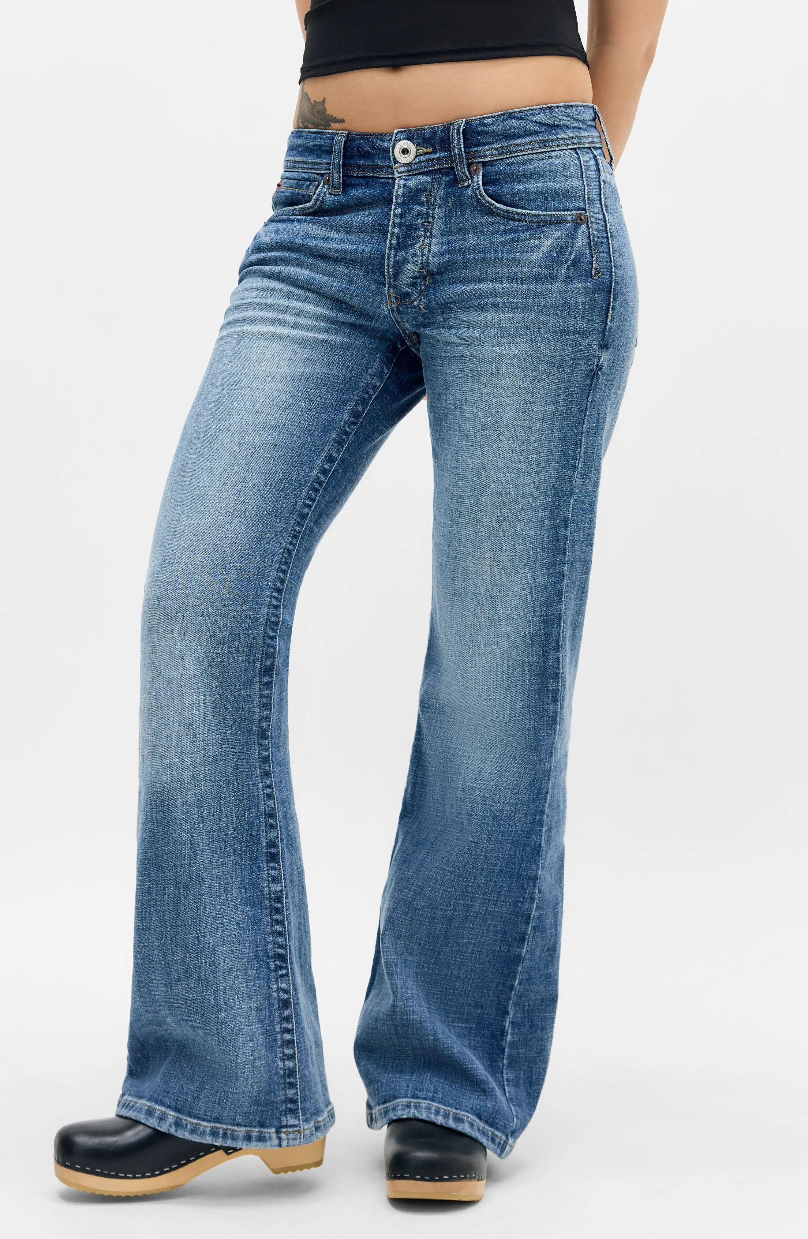 BDG Urban Outfitters Teo Low Rise Relaxed Bootcut Jeans (Women) | Nordstrom | Nordstrom