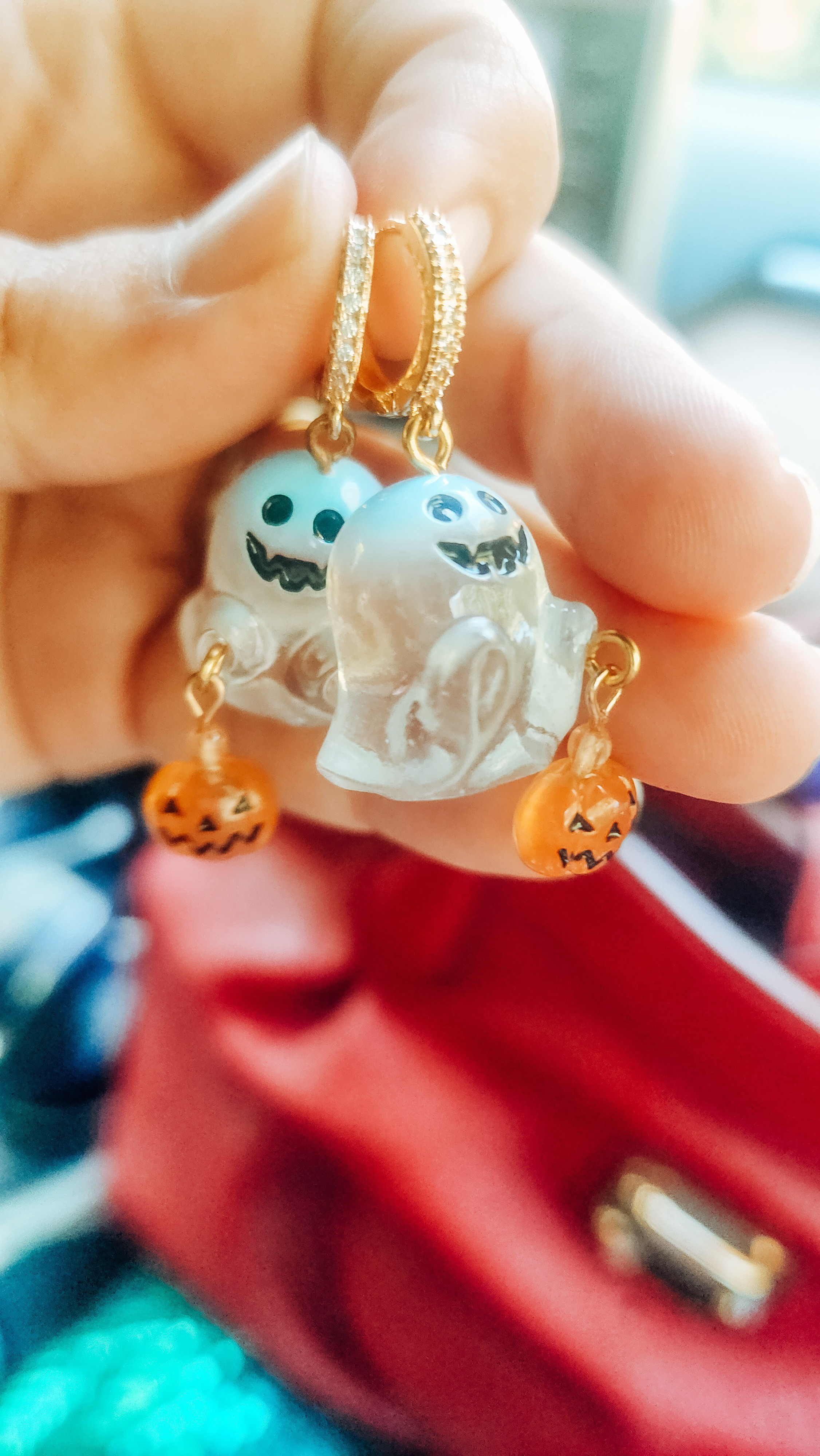 how cute ste these ghosts?! #halloween #halloweenearring #ghostearring #seasonal #earrings 

#LTKSeasonal #LTKStyleTip #LTKFindsUnder50