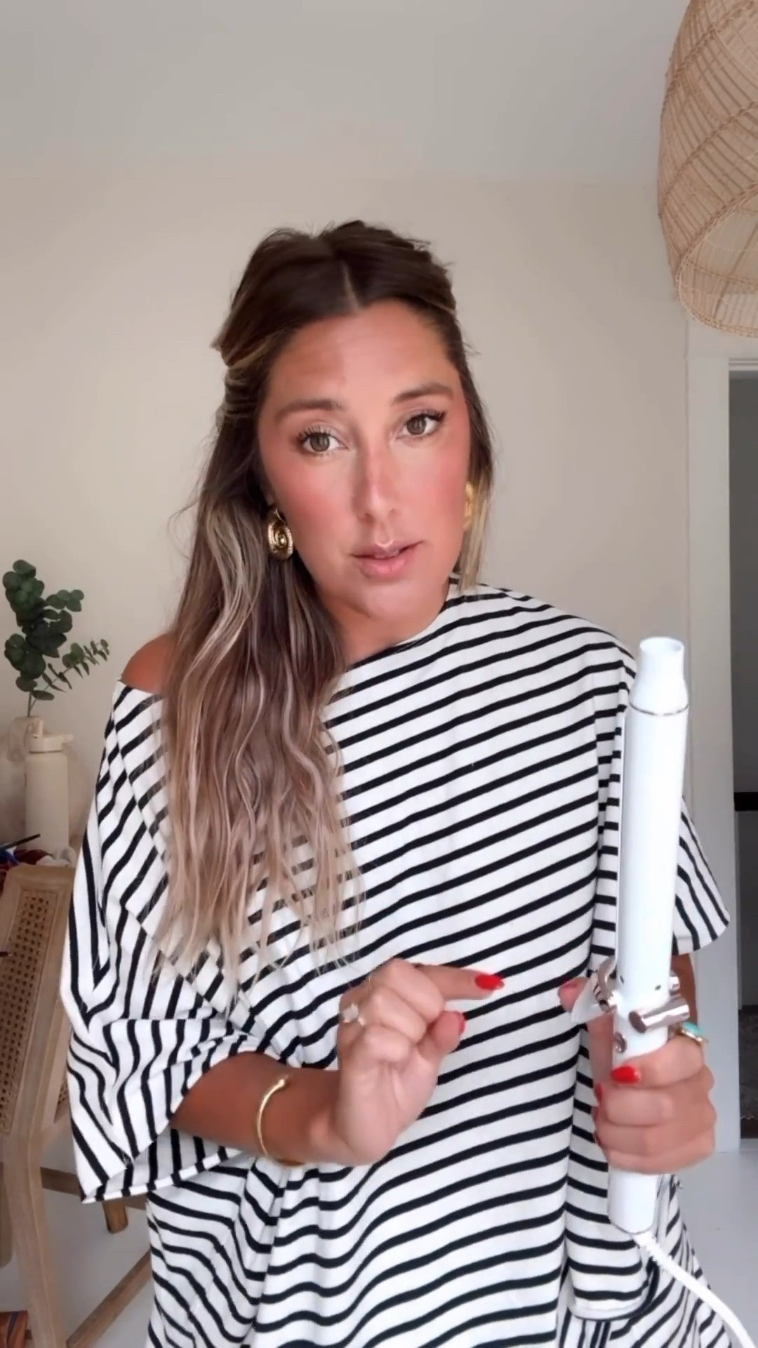 FAQ: A breakdown of how I wave my hair ☺️ Linking my curling iron and hair products!

I use a 1 inch curling iron and wrap my hair around it vs using the clamp. The front pieces are key — take a tiny tiny section of your “money” pieces 🤣 & start the “bend” where it would naturally hit if you tucked your hair behind your ear!

Keep ends straight (like an inch or so!) 

Lots of texture! But we also don’t want it to look too dry so I like the olaplex oil for my ends.

#LTKBeauty