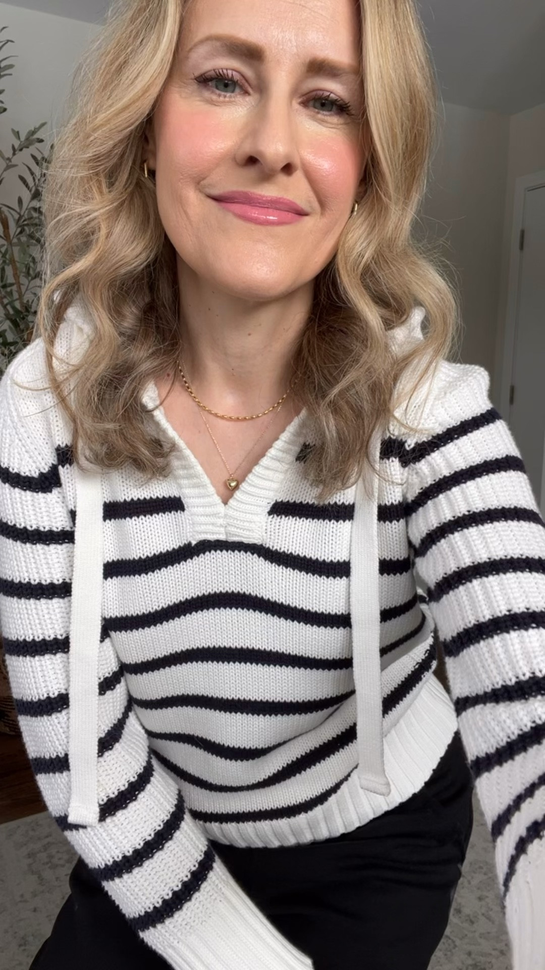 Found some alternatives to this sold out sweater hoodie!