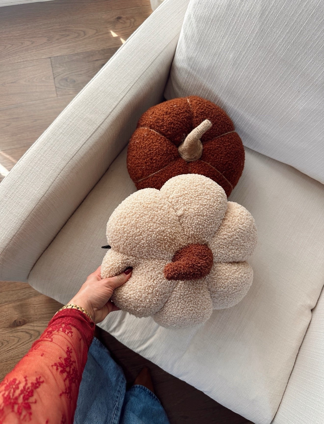 Fall decor!!! 

Halloween decor 
Fall home 
Home 
Seasonal 
Prime 
Amazon 

#LTKHome #LTKxPrimeDay #LTKHalloween